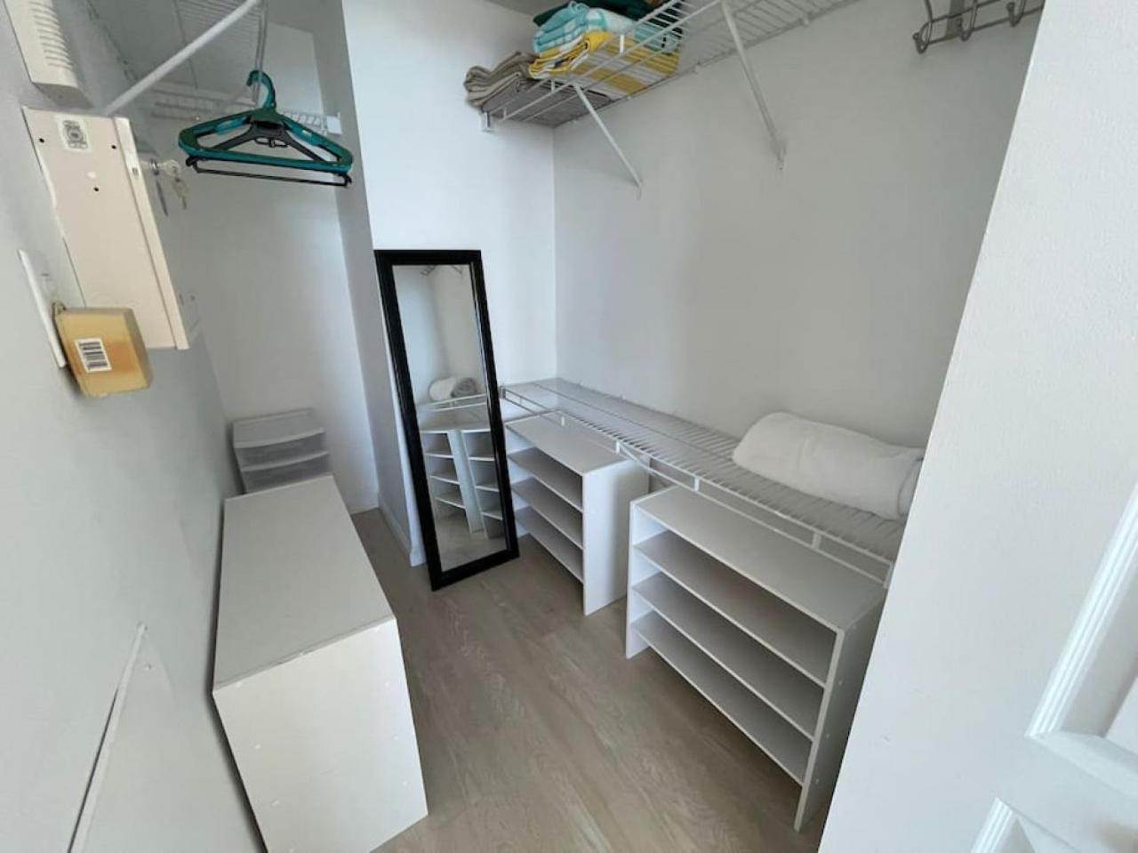 Apartment With Balcony photo 3