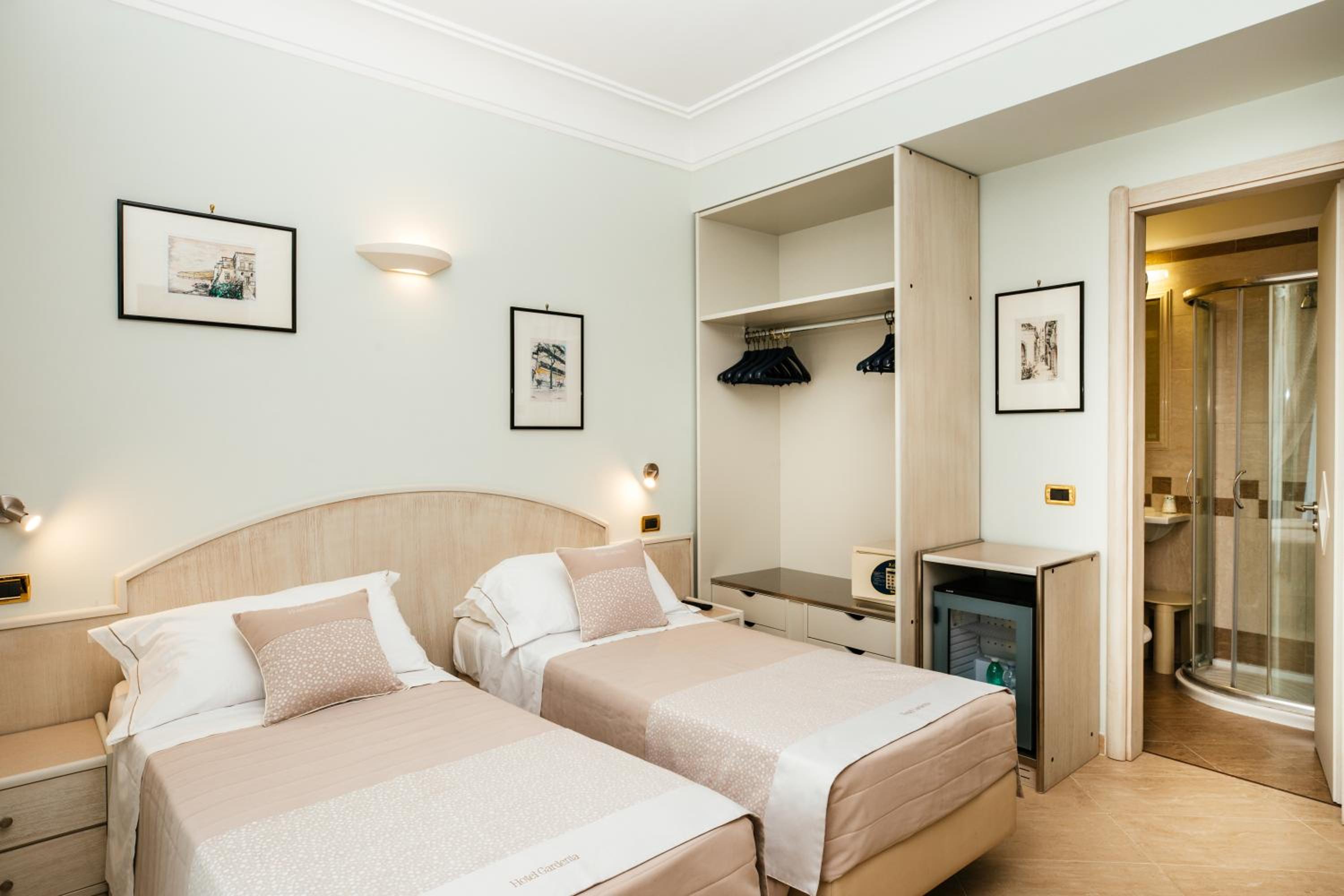 Triple Room - Photo 2