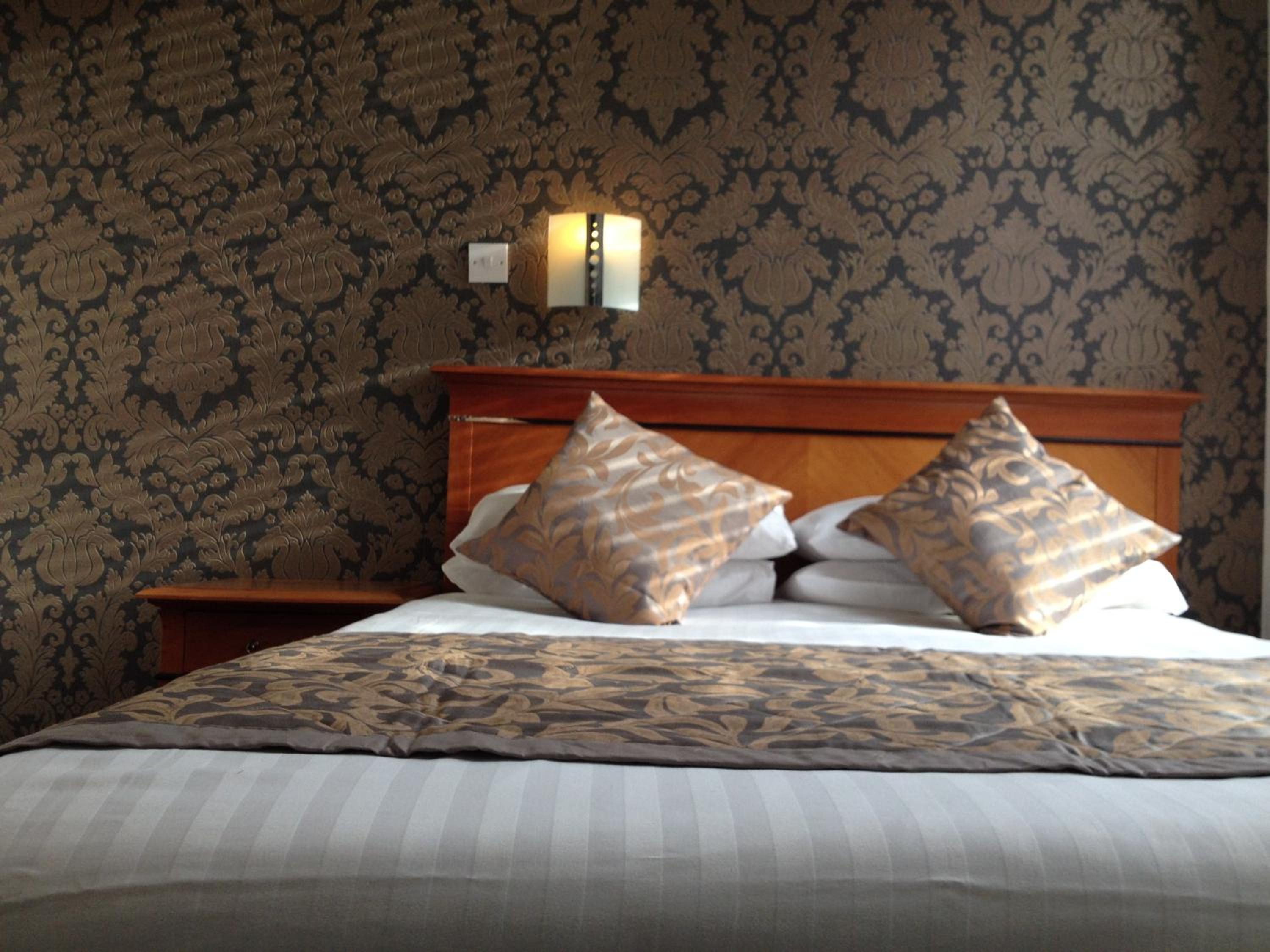 Double Room En-Suite - Photo 4