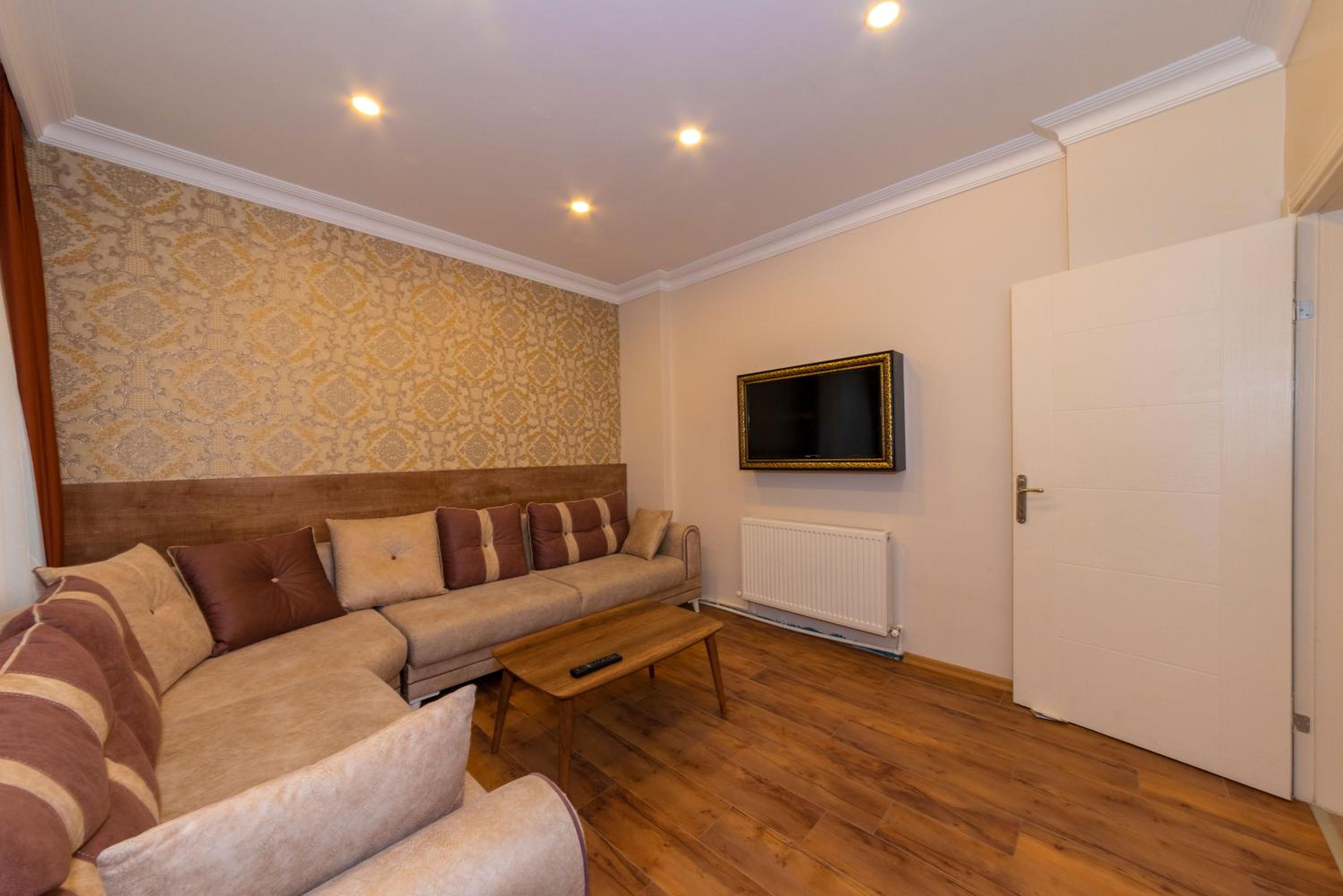 Superior Apartment photo 3