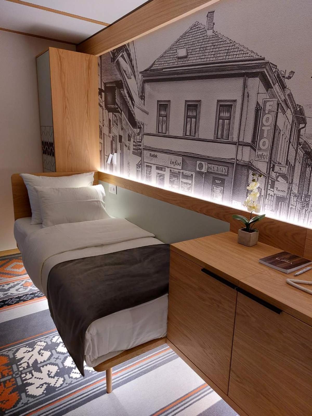 Superior Twin Room photo 1