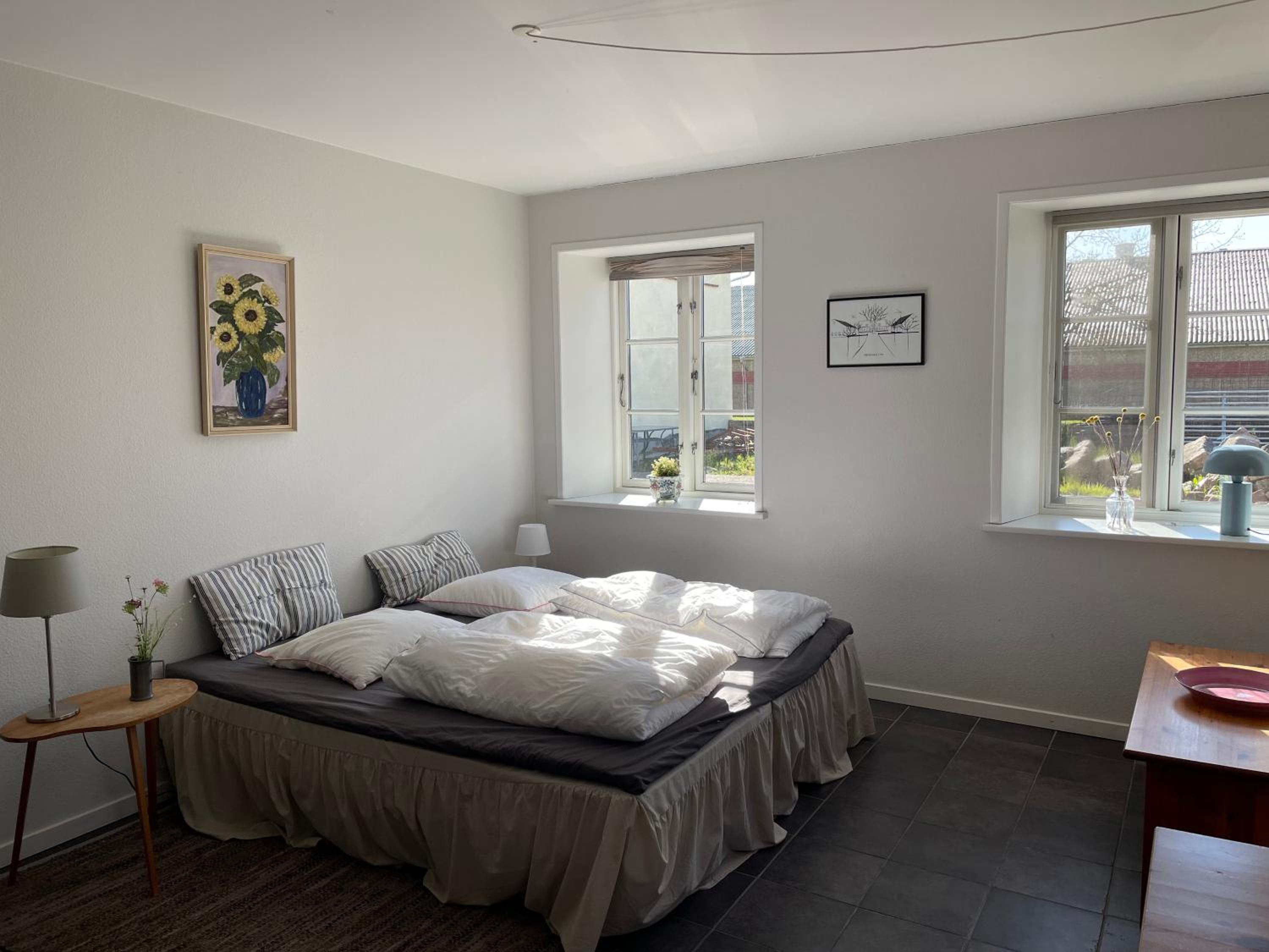 Apartment photo 1