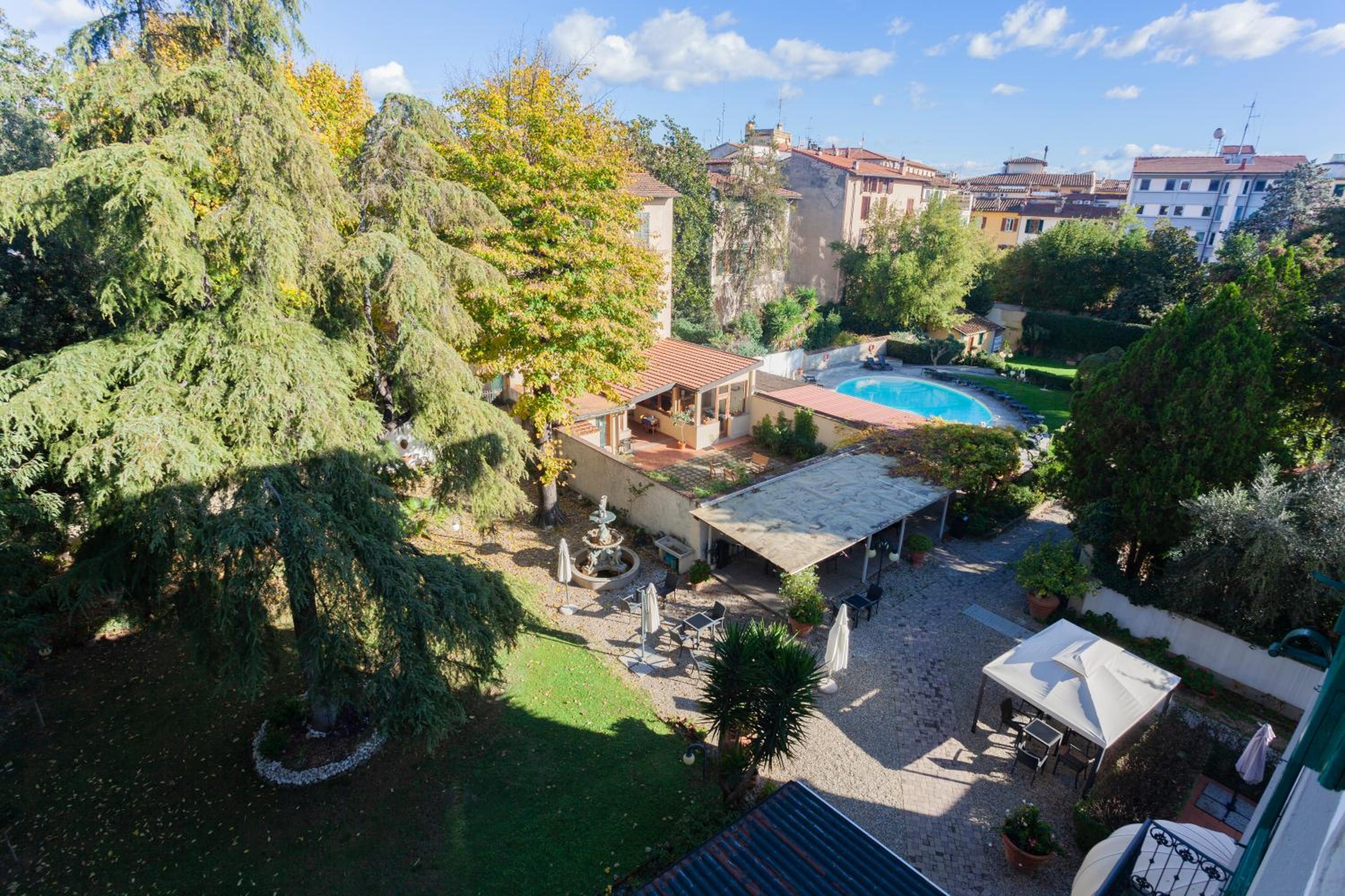 Superior Double Room with Garden View - Photo 4