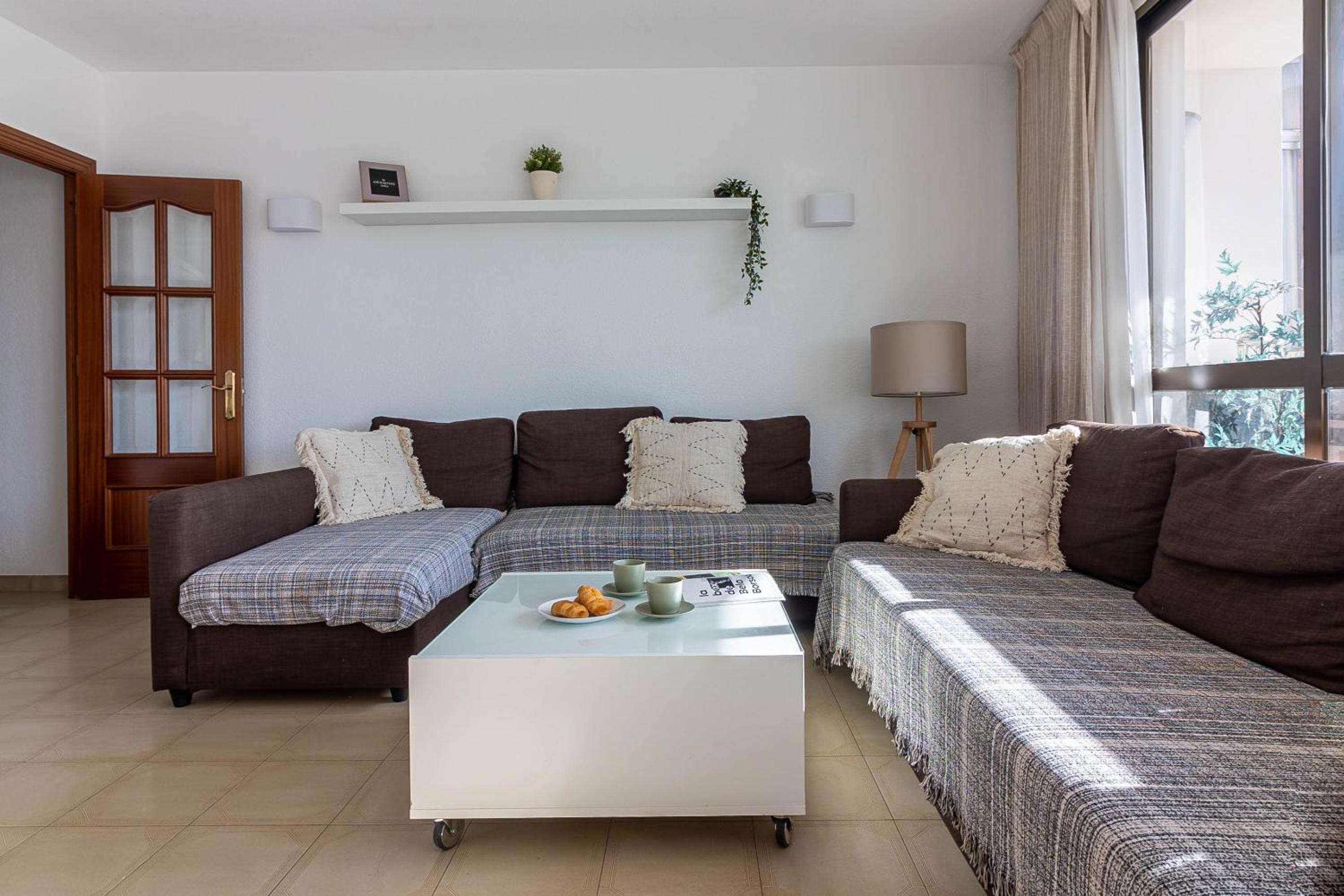 Apartamento con Terraza