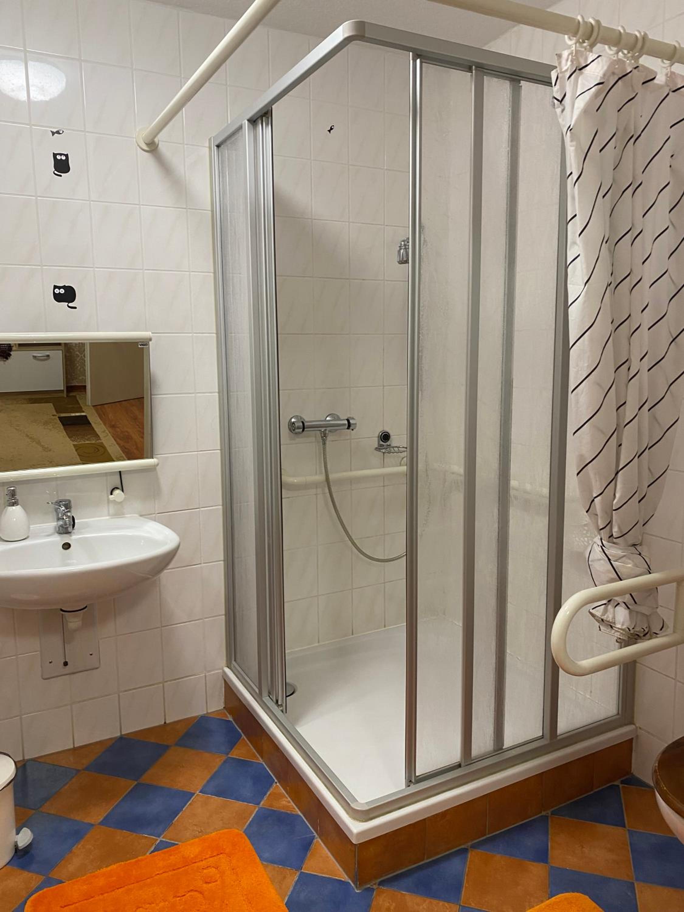 Family Room - Disability Access photo 2