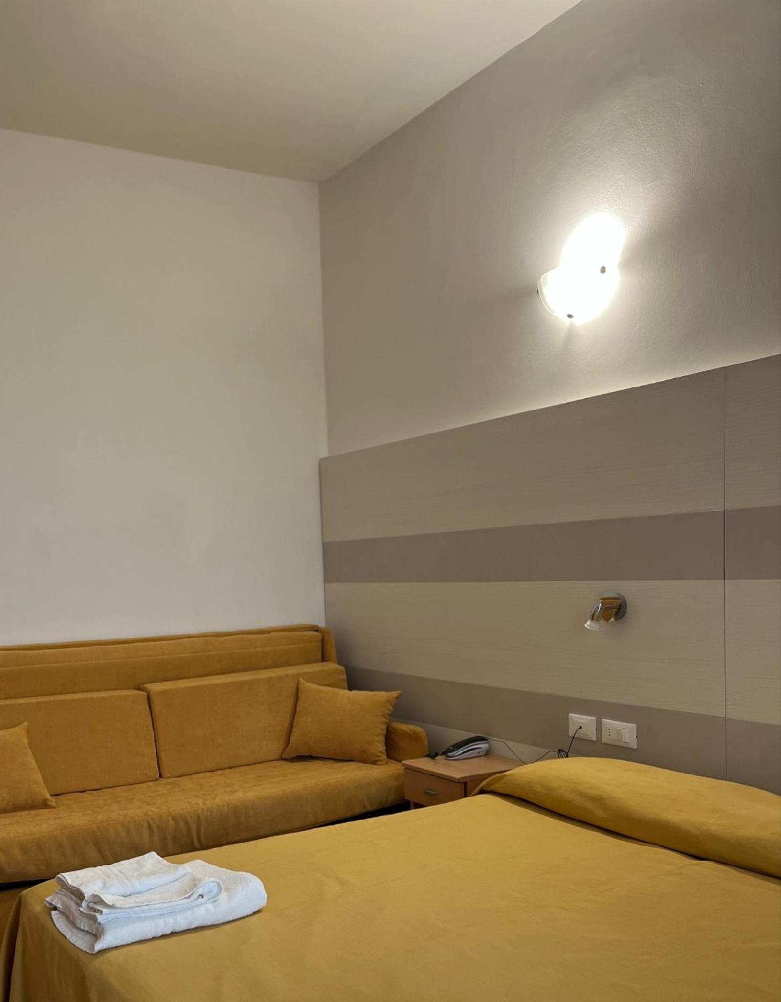 Quadruple Room with Bathroom photo 3