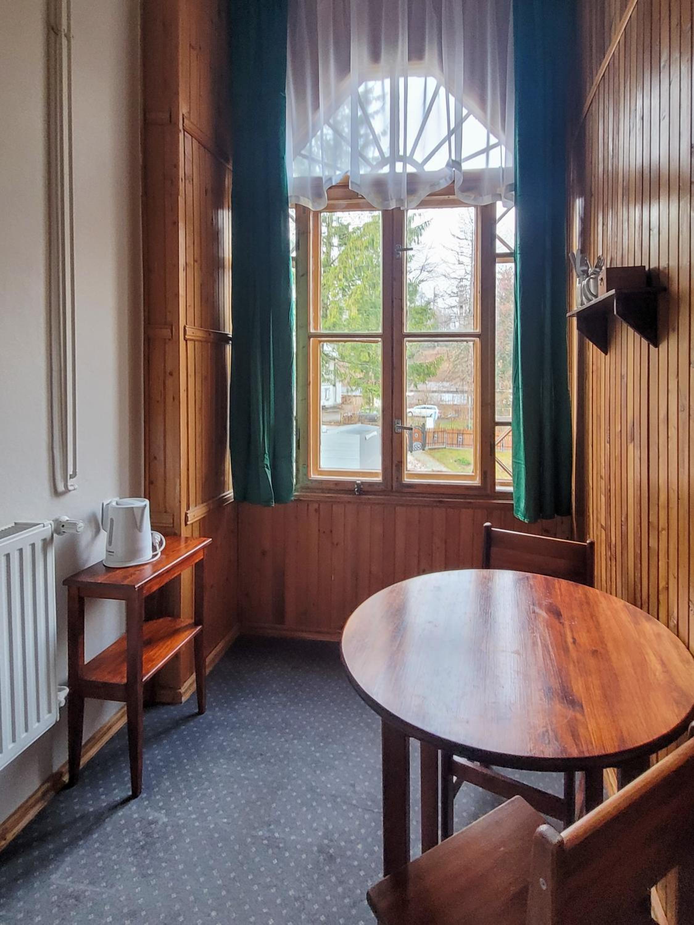 Twin Room with Shared Bathroom