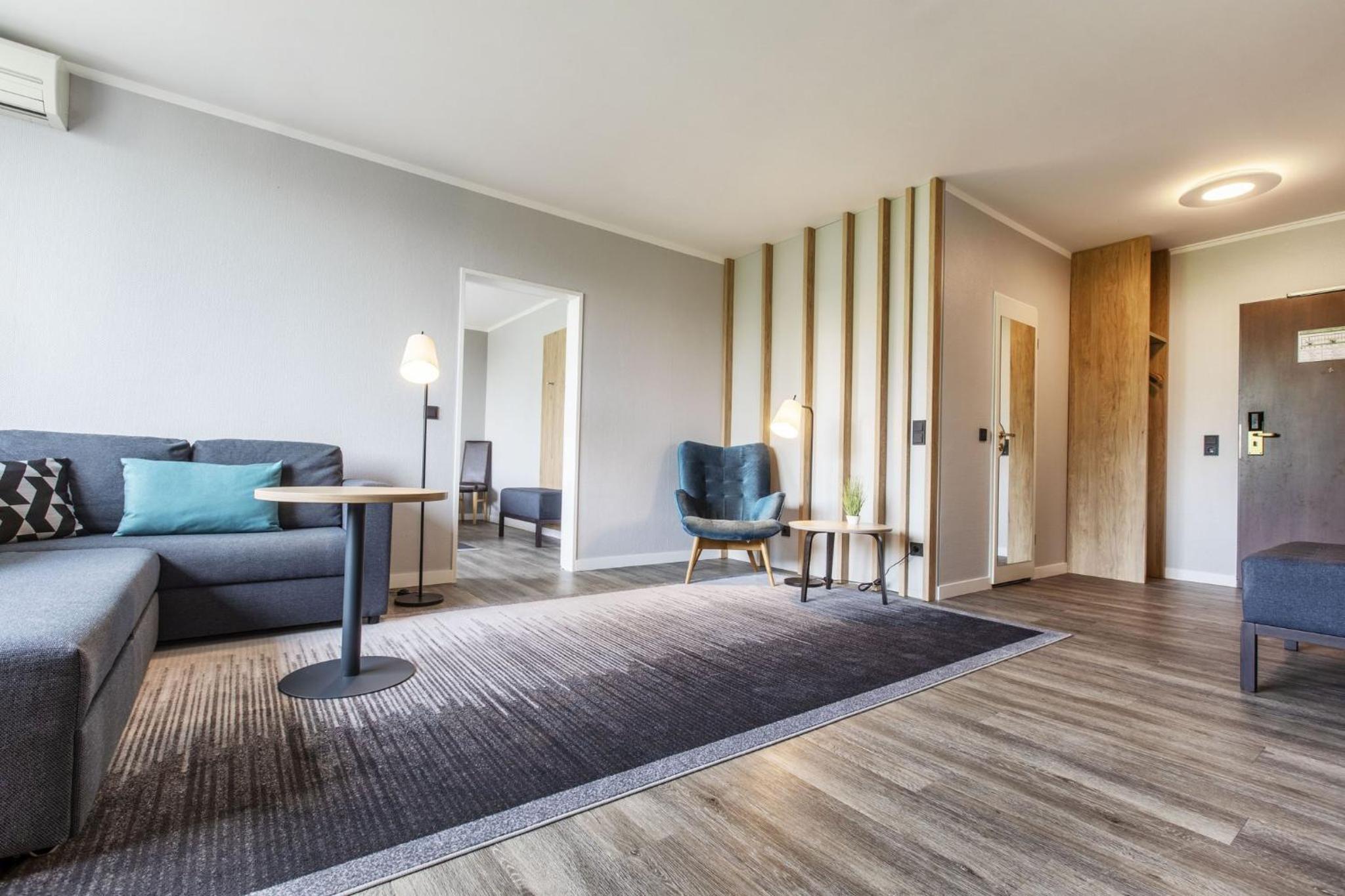 Deluxe Room - Photo 6