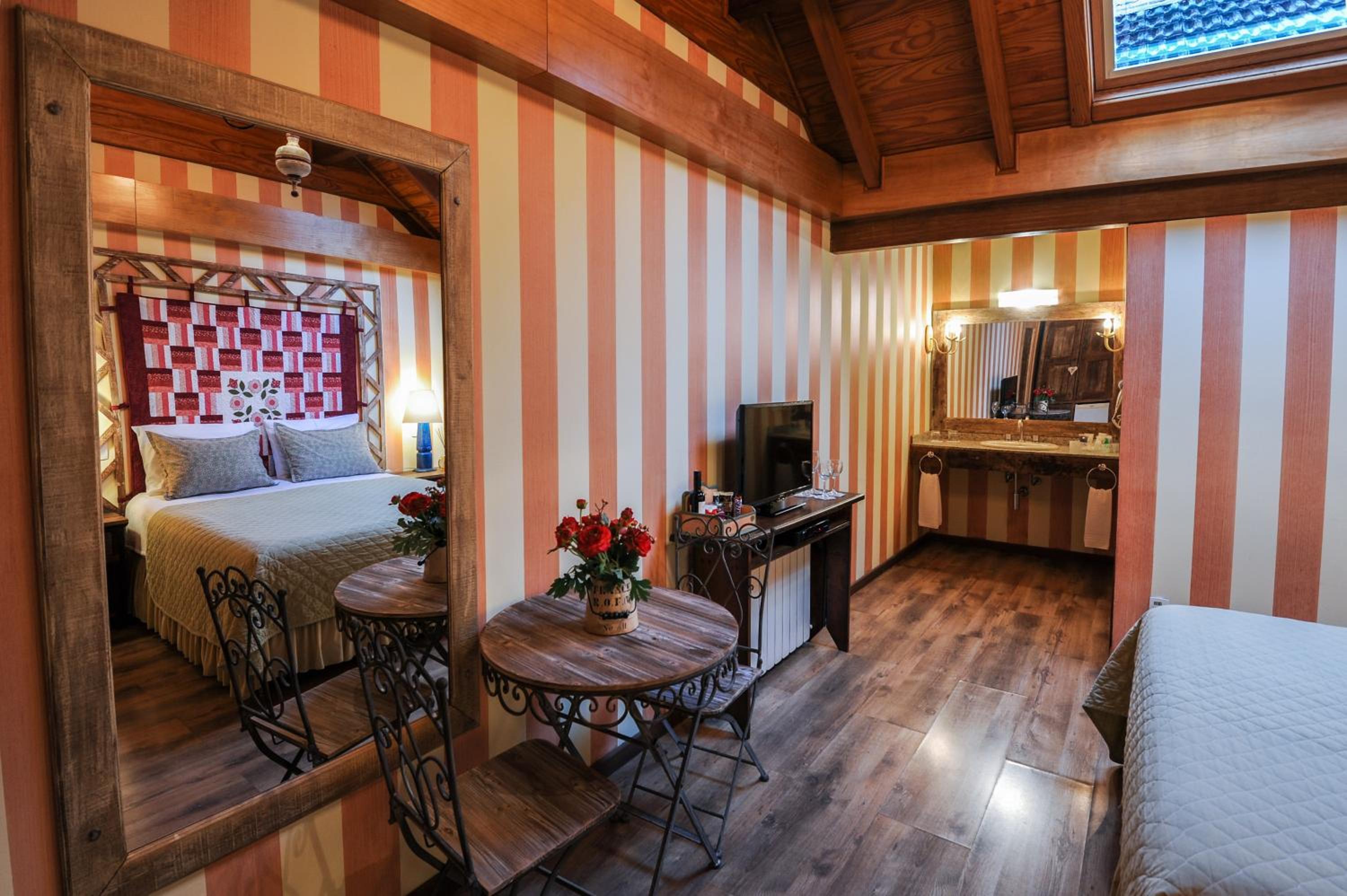 Luxury Triple Room - Photo 6