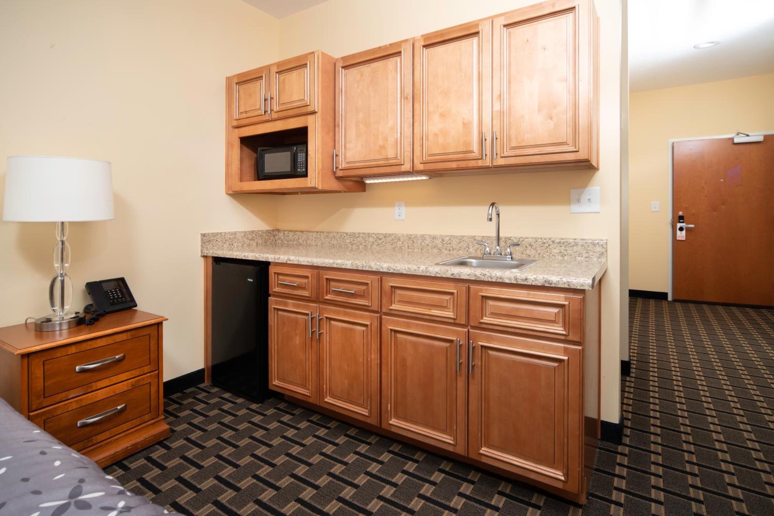 Superior King Room photo 2