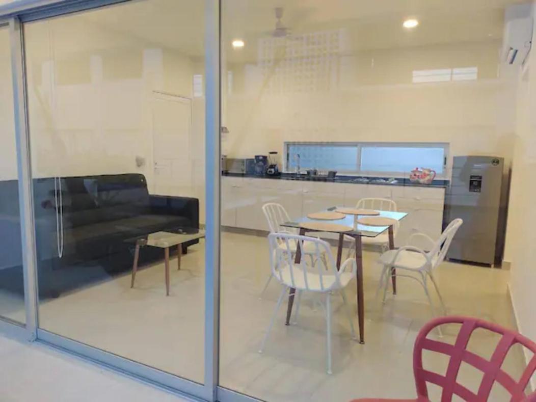 Apartment photo 2