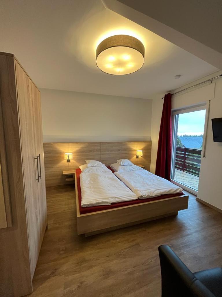 Double Room with Balcony photo 3