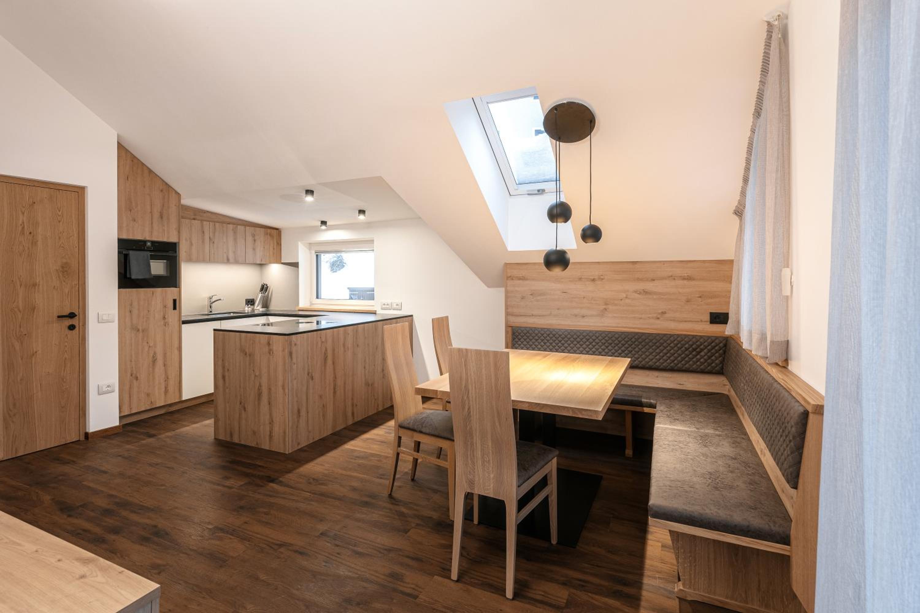 Penthouse Apartment photo 2