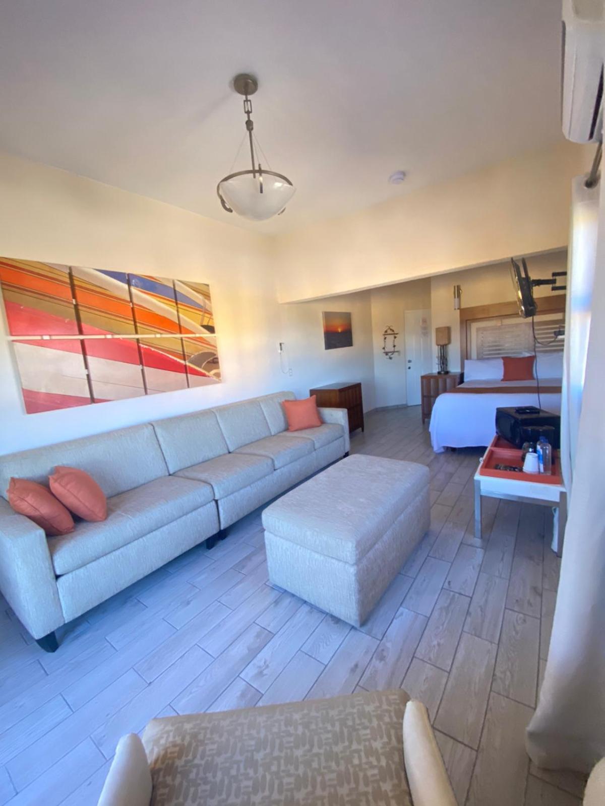 Queen Room with Sea View