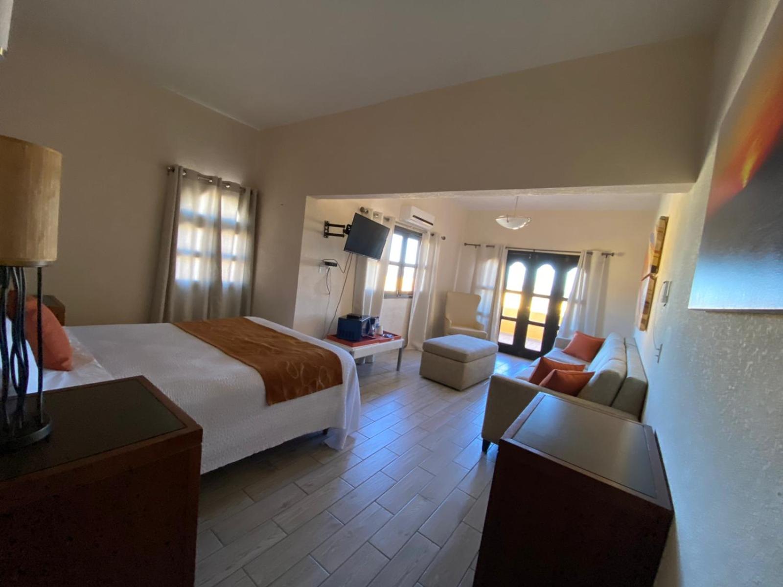 Queen Room with Sea View