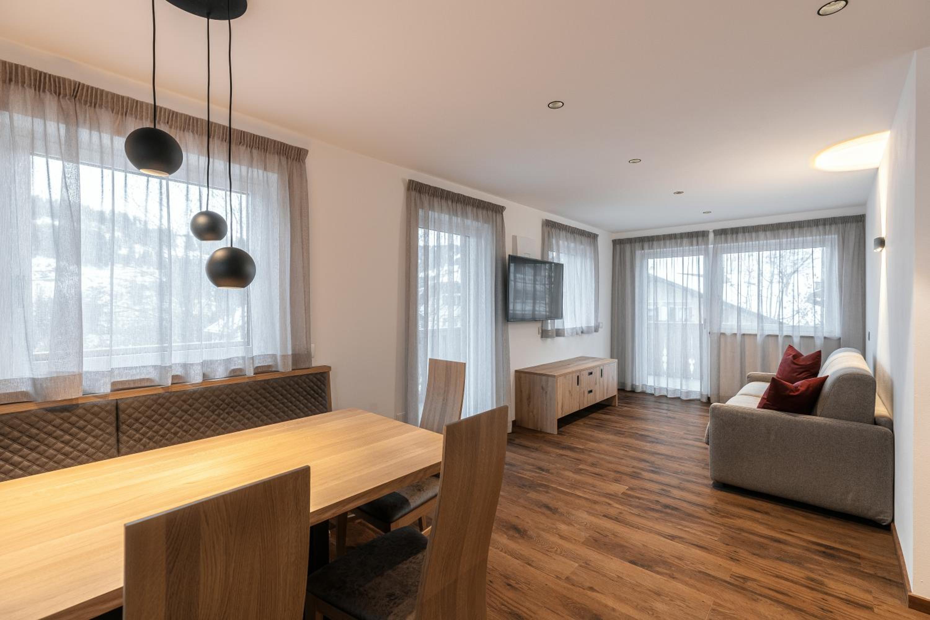 Apartment with Balcony