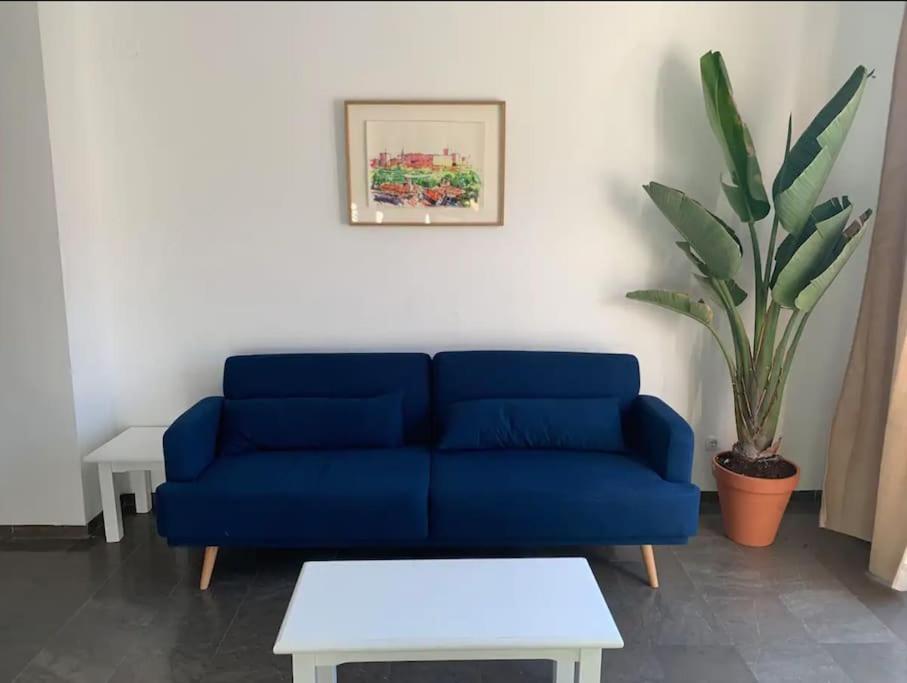 One-Bedroom Apartment - Photo 14