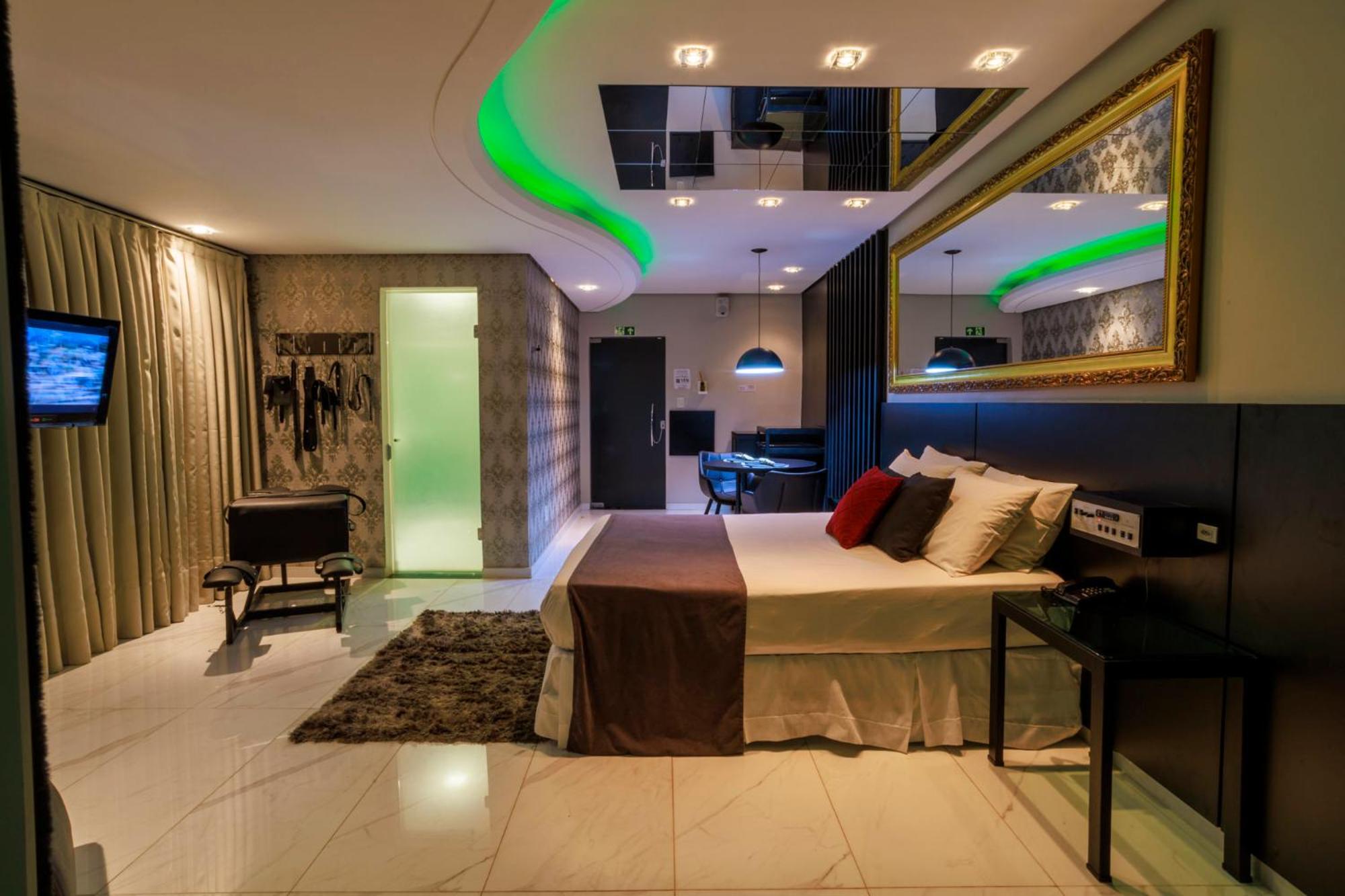 King Suite With Spa Bath