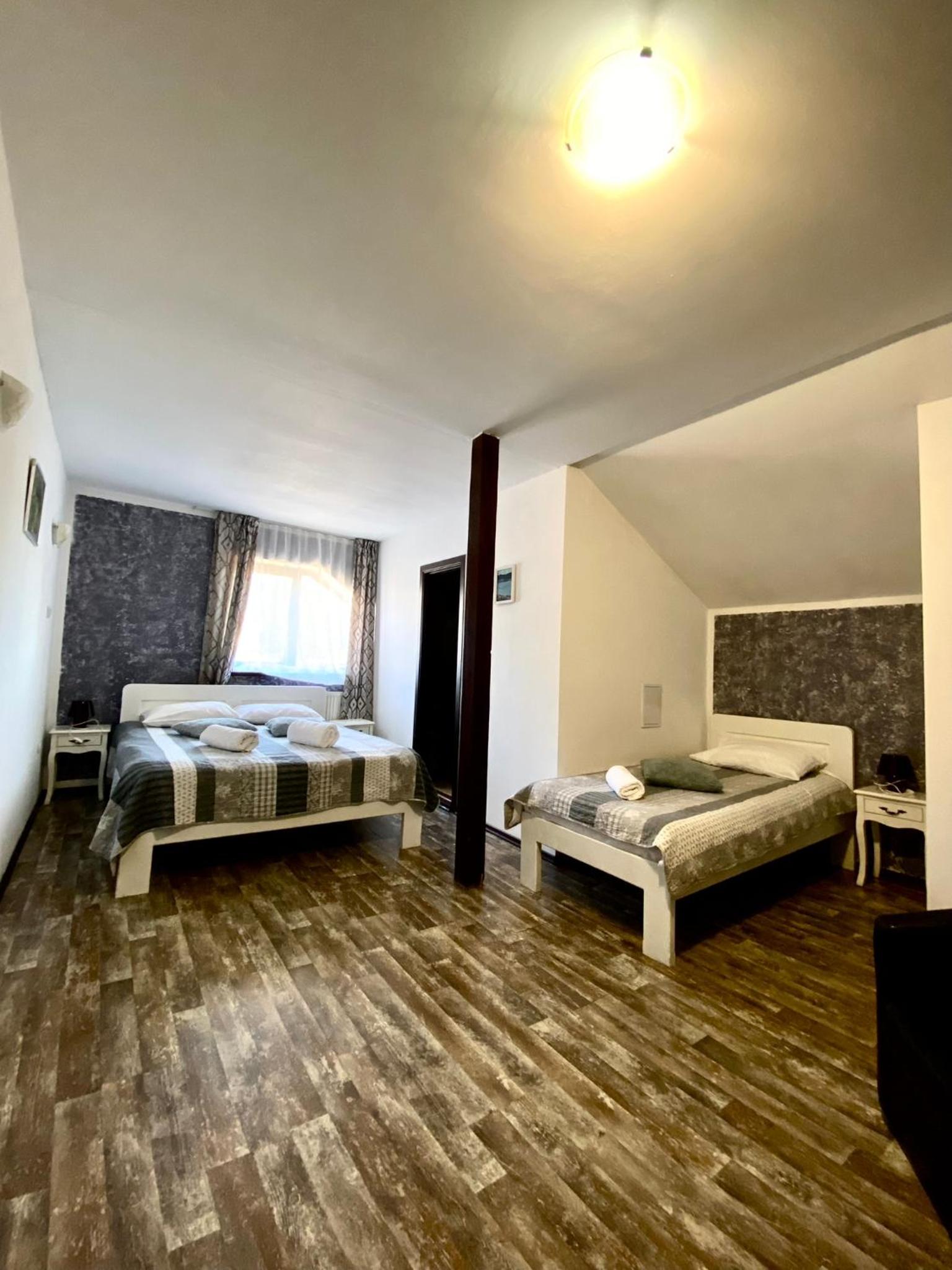 Triple Room - Photo 6