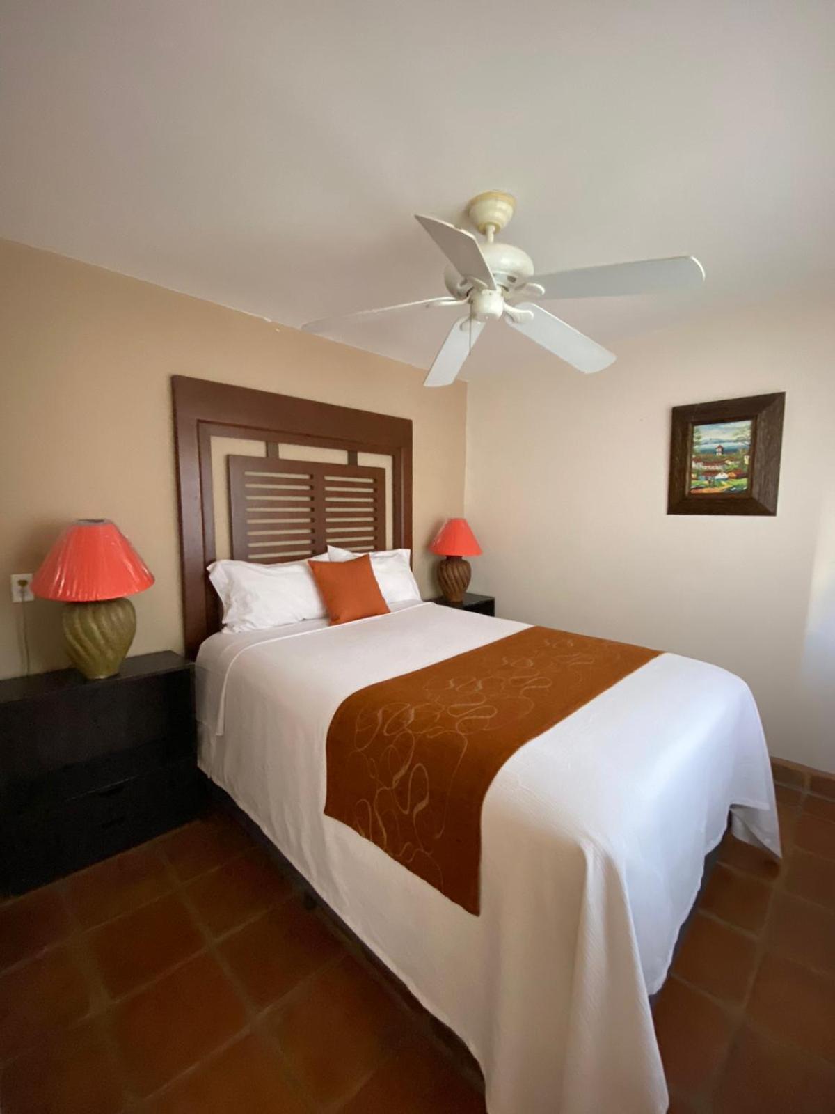 Triple Room with Pool View