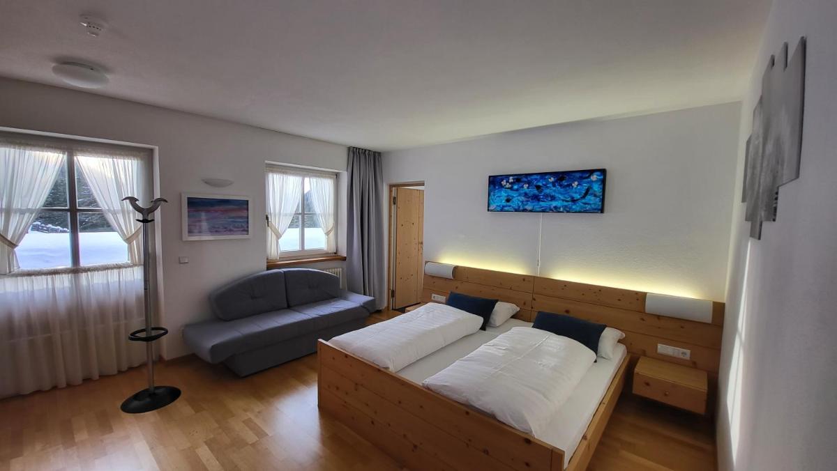 Double Room with Mountain View photo 1