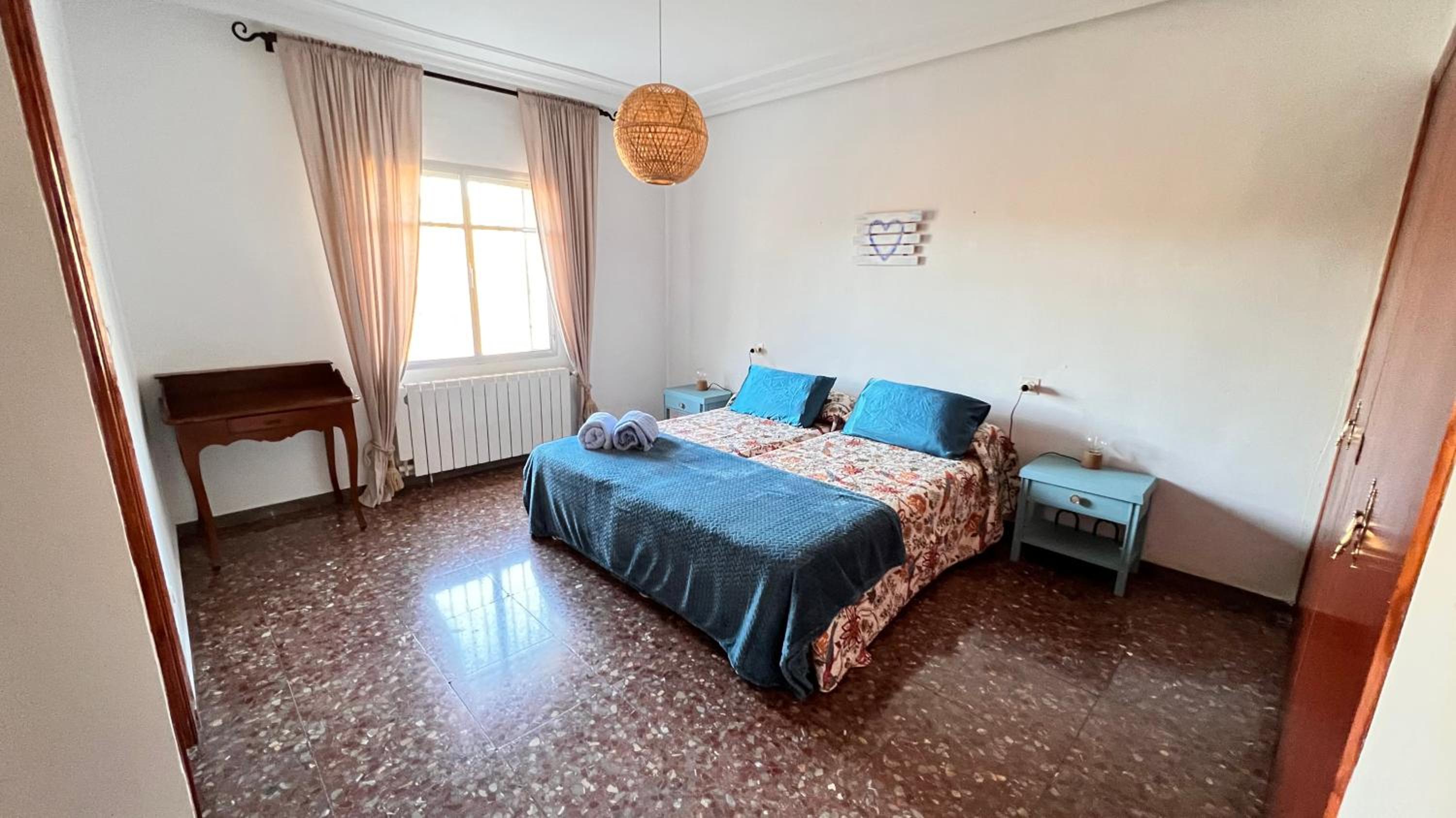Casa de cuatro habitaciones