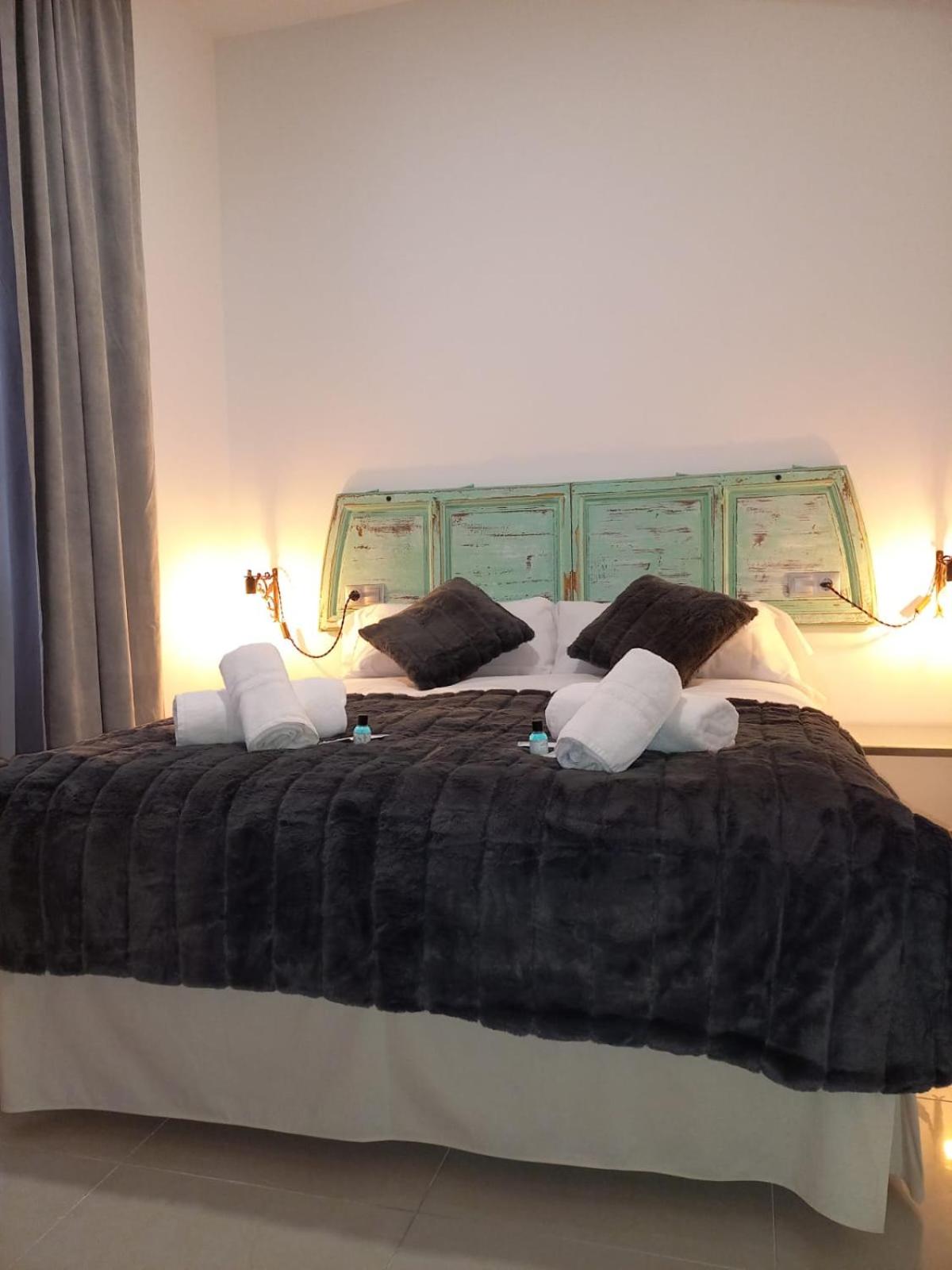 Deluxe Apartment - Photo 10