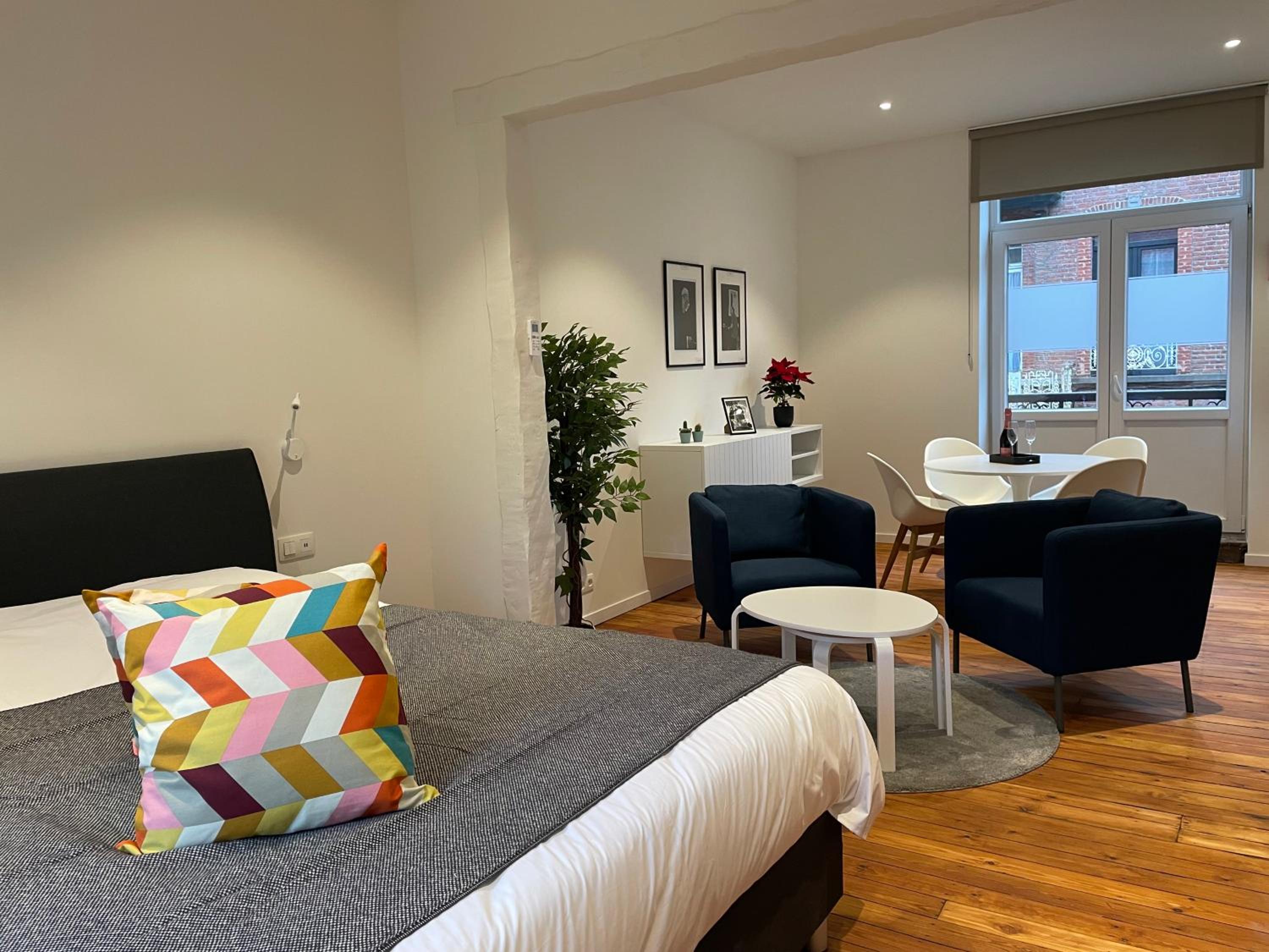 Double Room with Private Bathroom