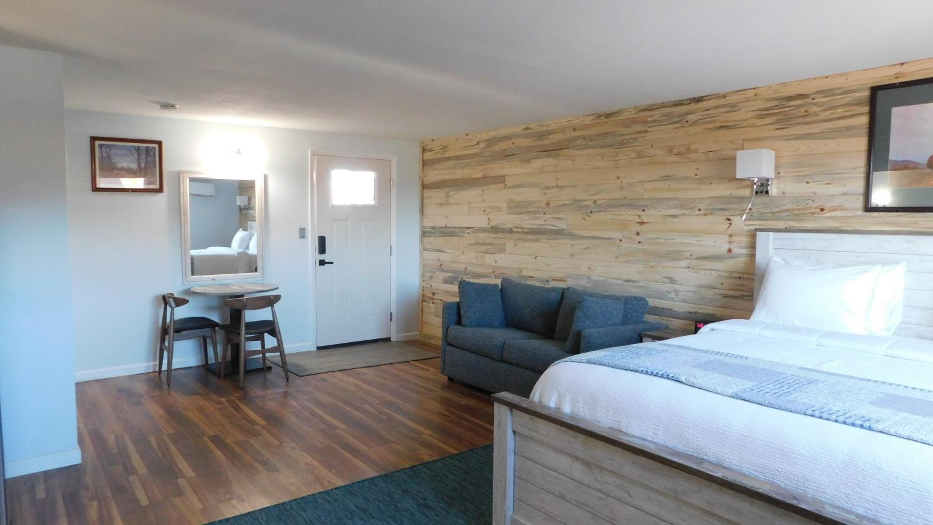 Vail Two Room Family Suite photo 1