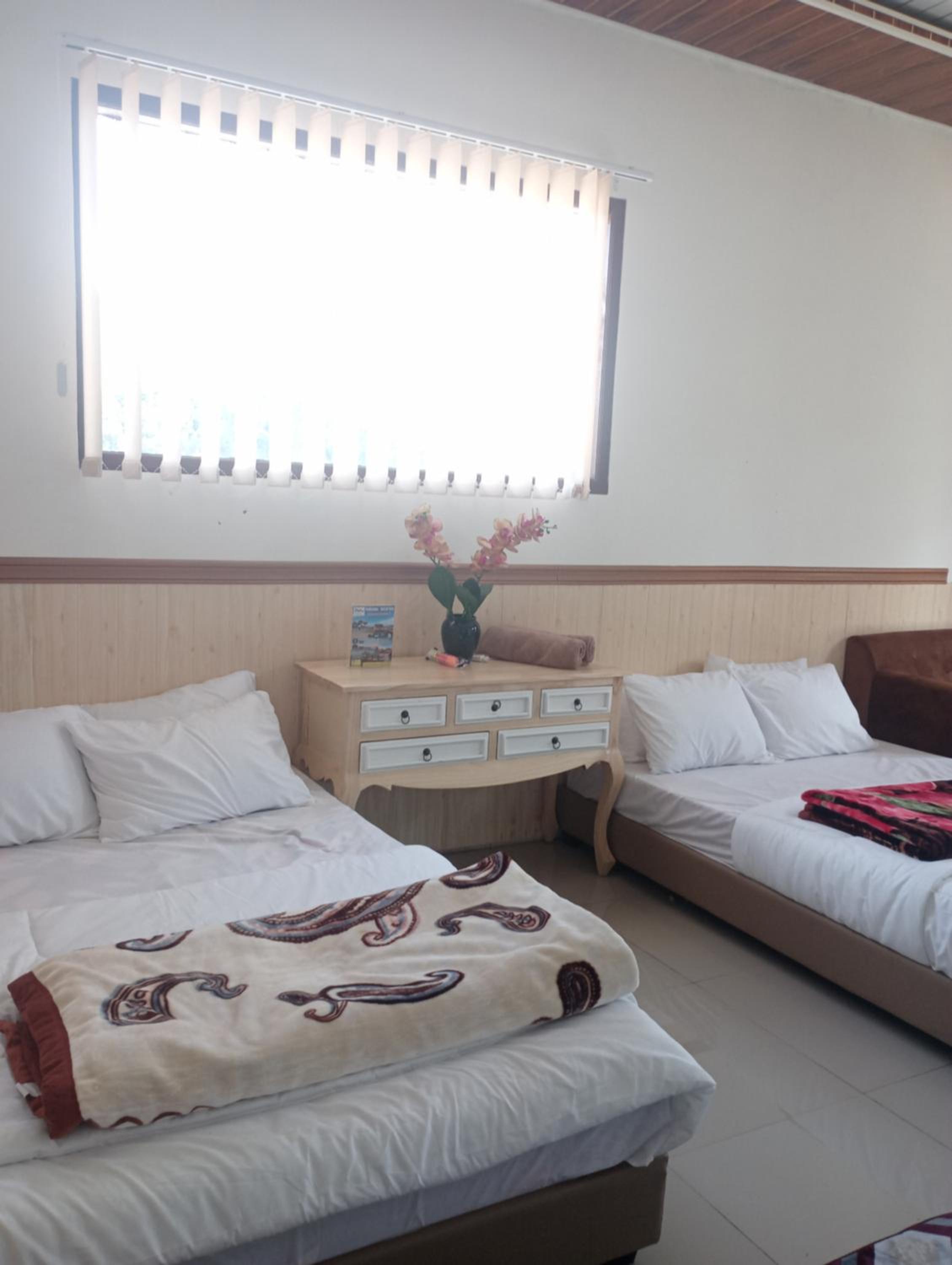 Double Room with Private Bathroom photo 1
