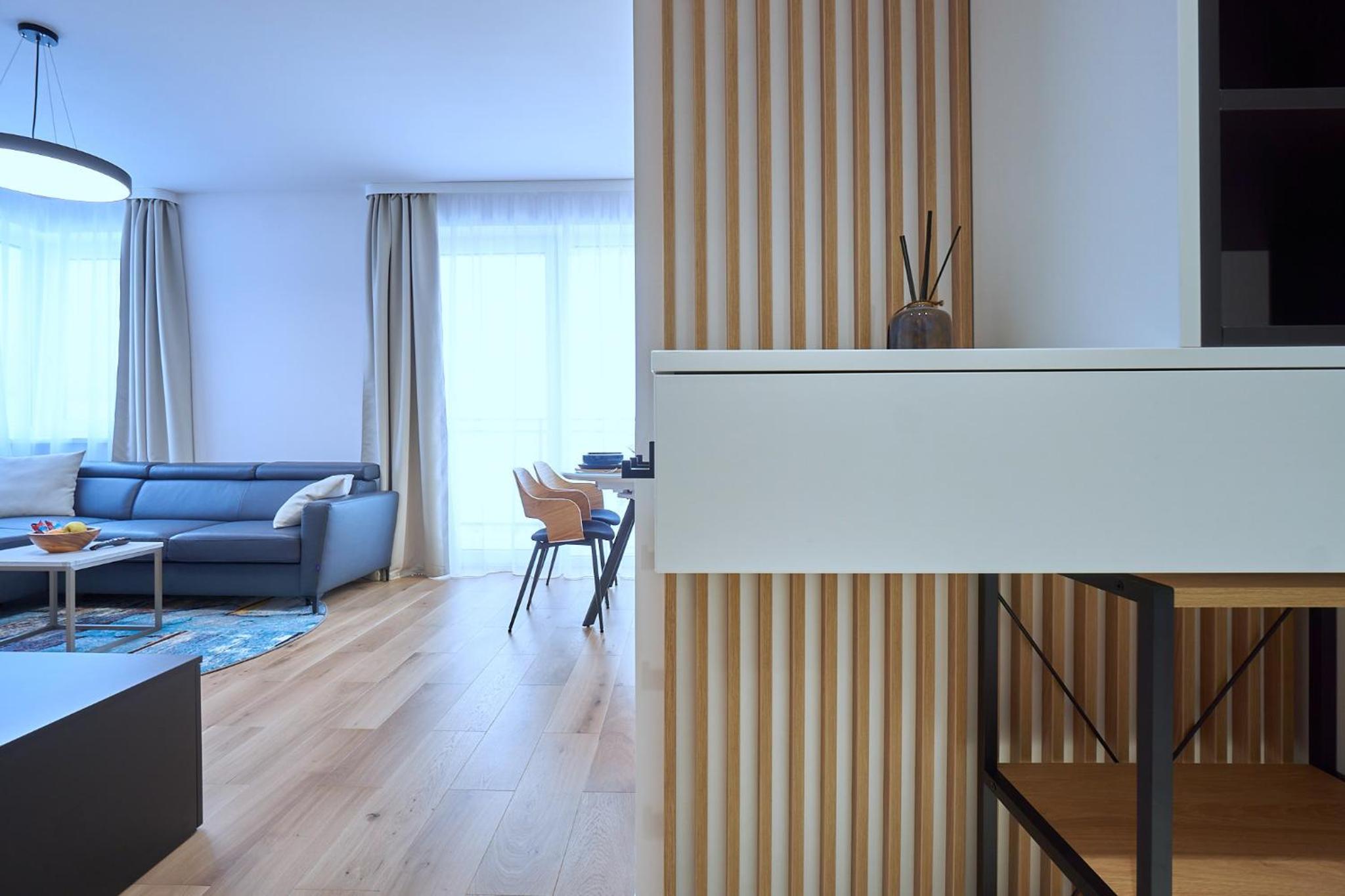 One-Bedroom Apartment - Photo 16