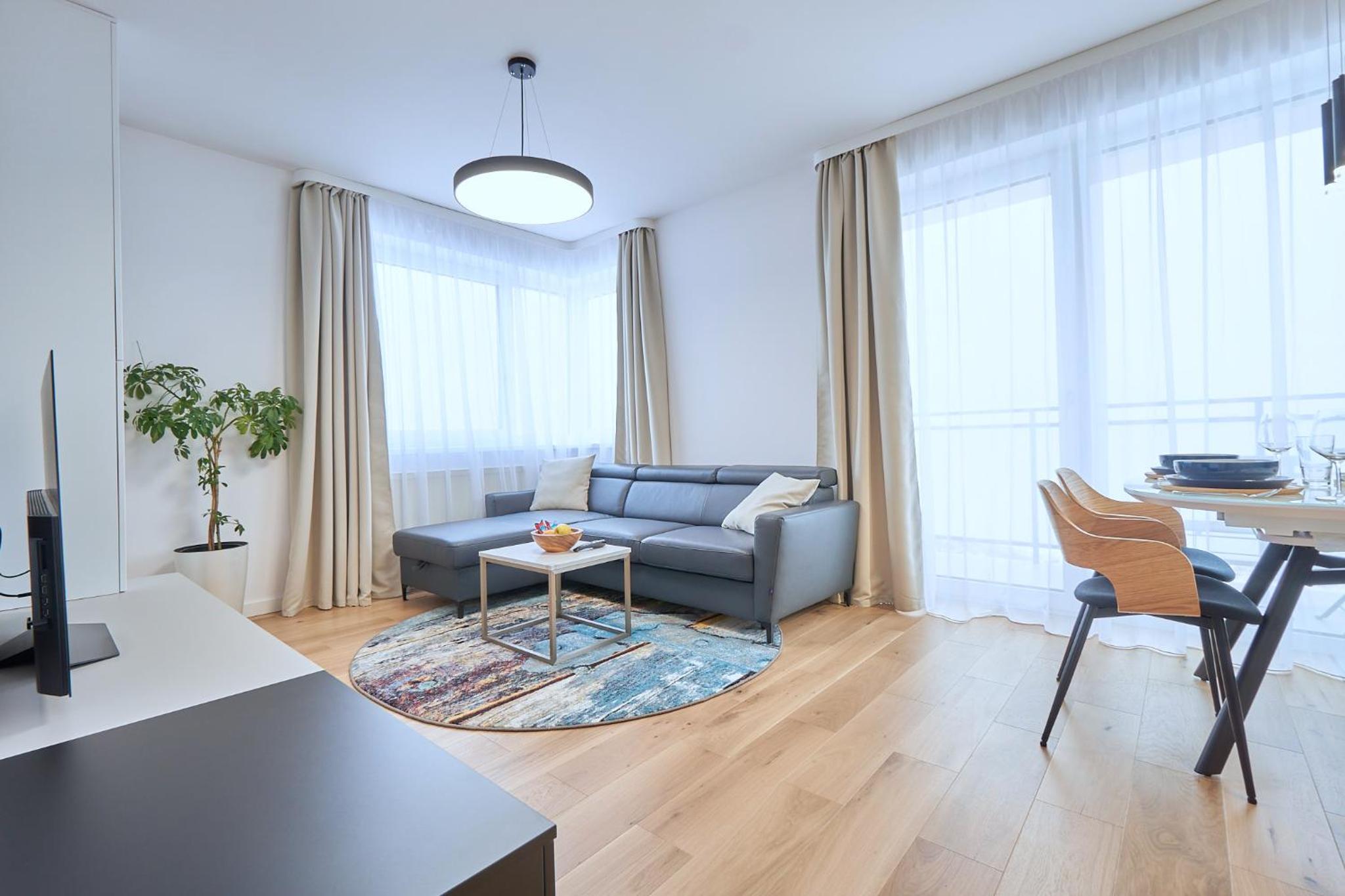 One-Bedroom Apartment - Photo 17