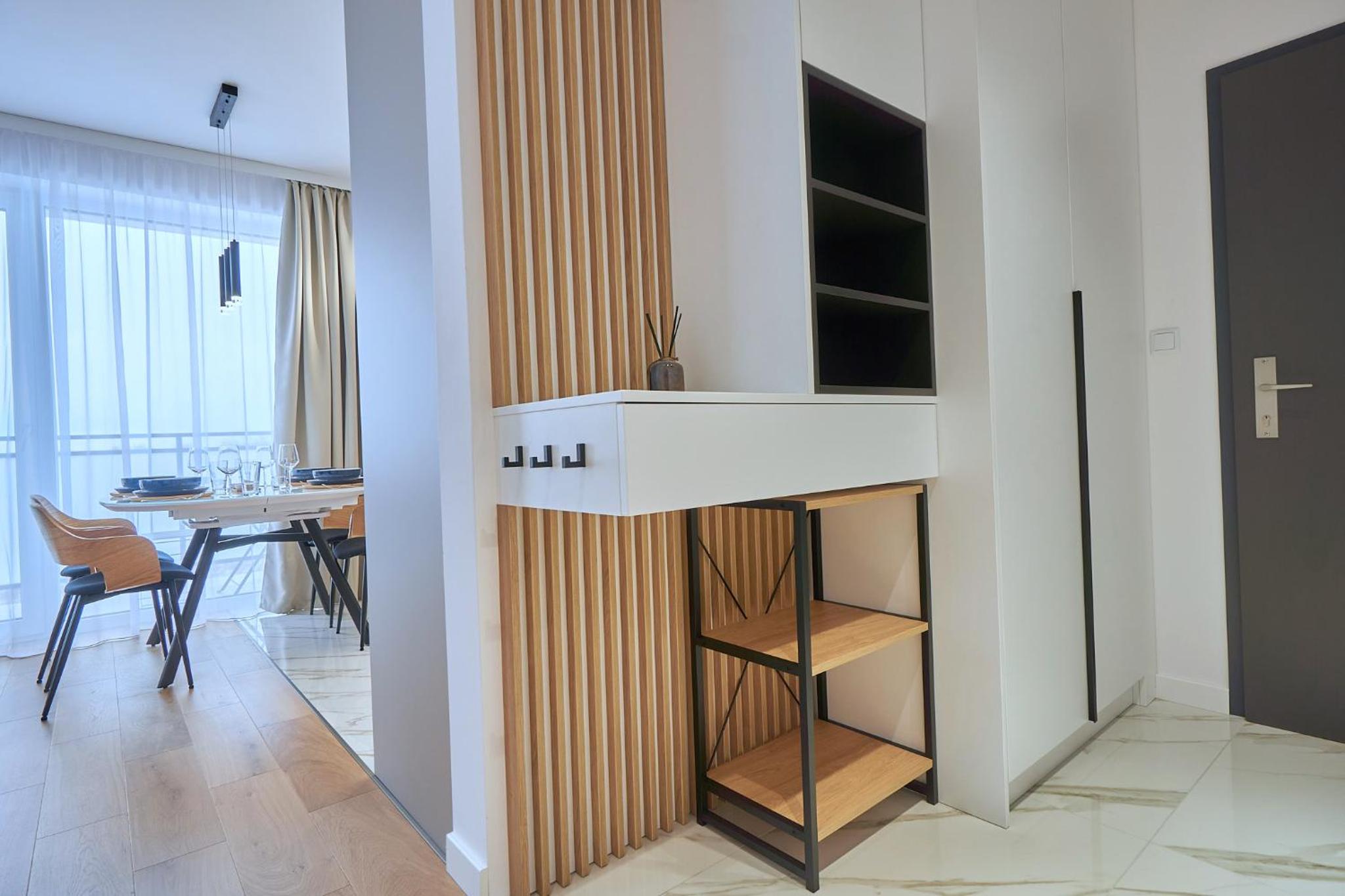 One-Bedroom Apartment - Photo 18