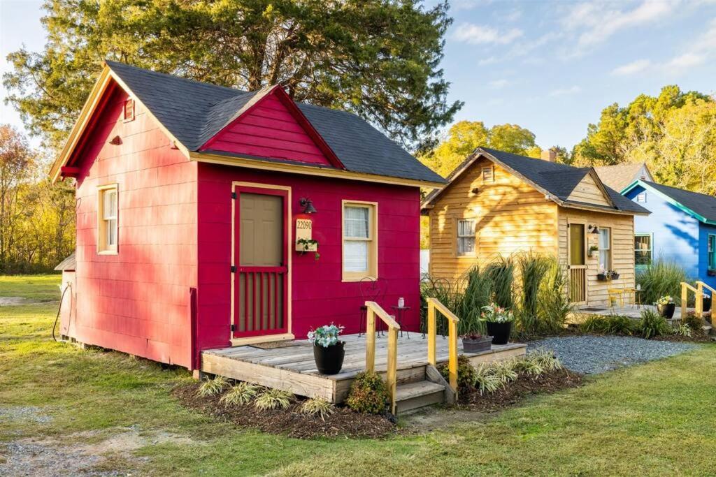 One-Bedroom House photo 1