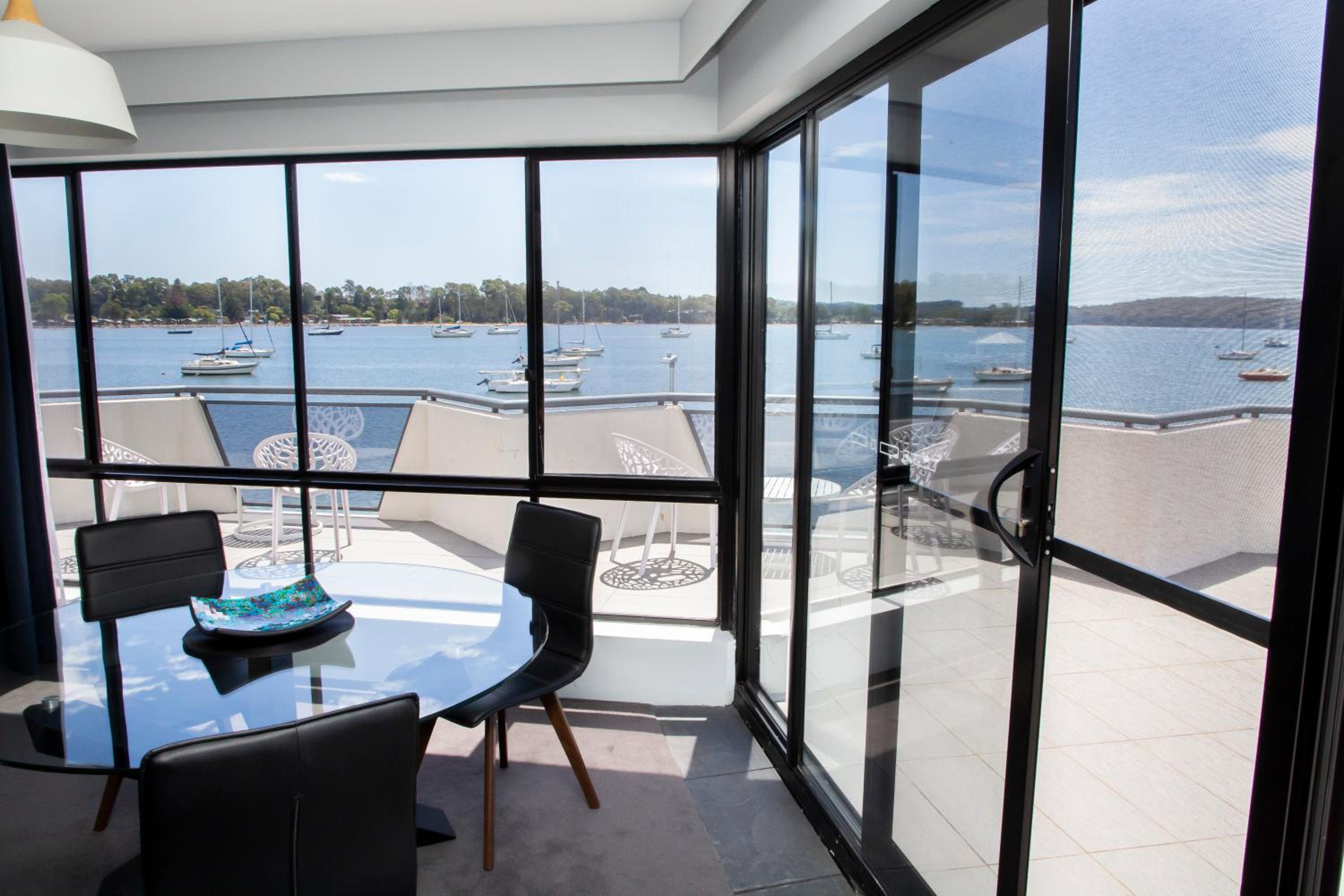 Executive Suite with Sea View photo 2