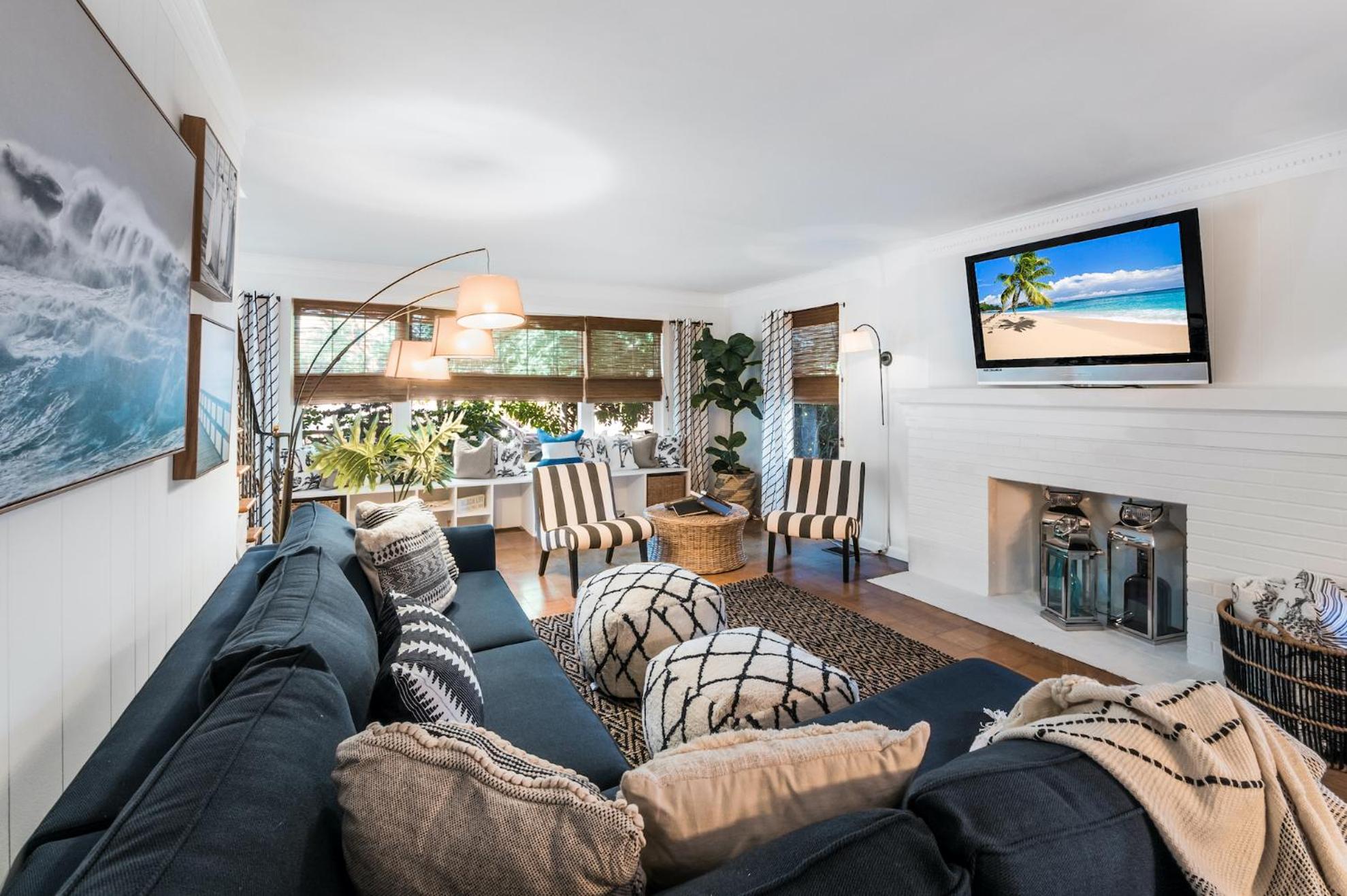 Three-Bedroom House photo 1