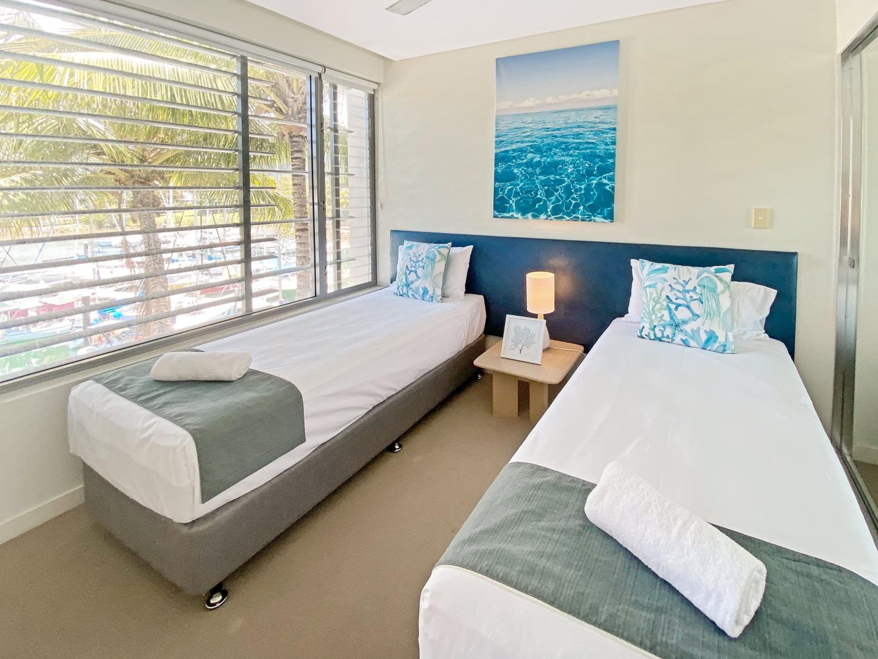 Apartment with Sea View photo 2