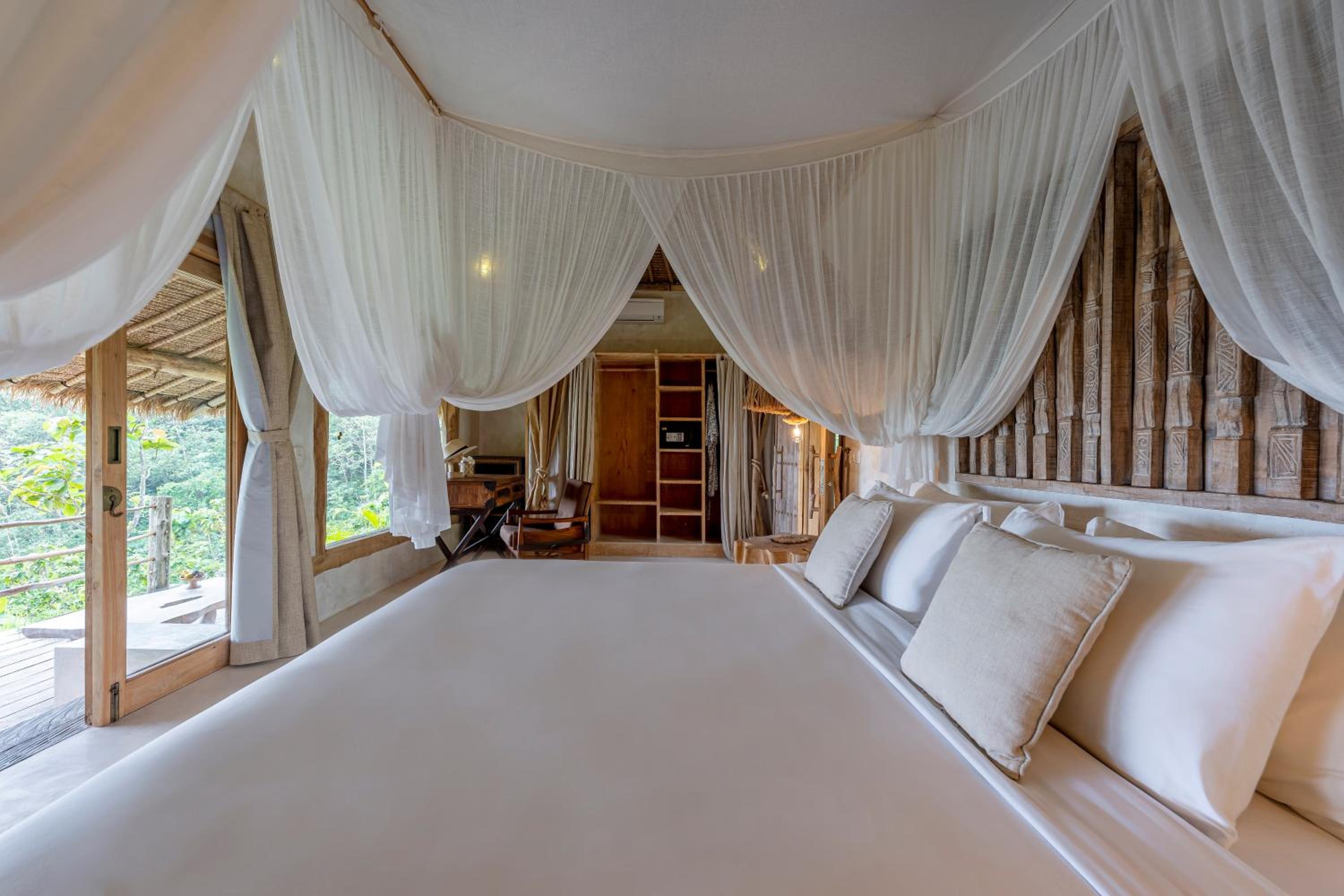 Deluxe Lodge - Photo 2
