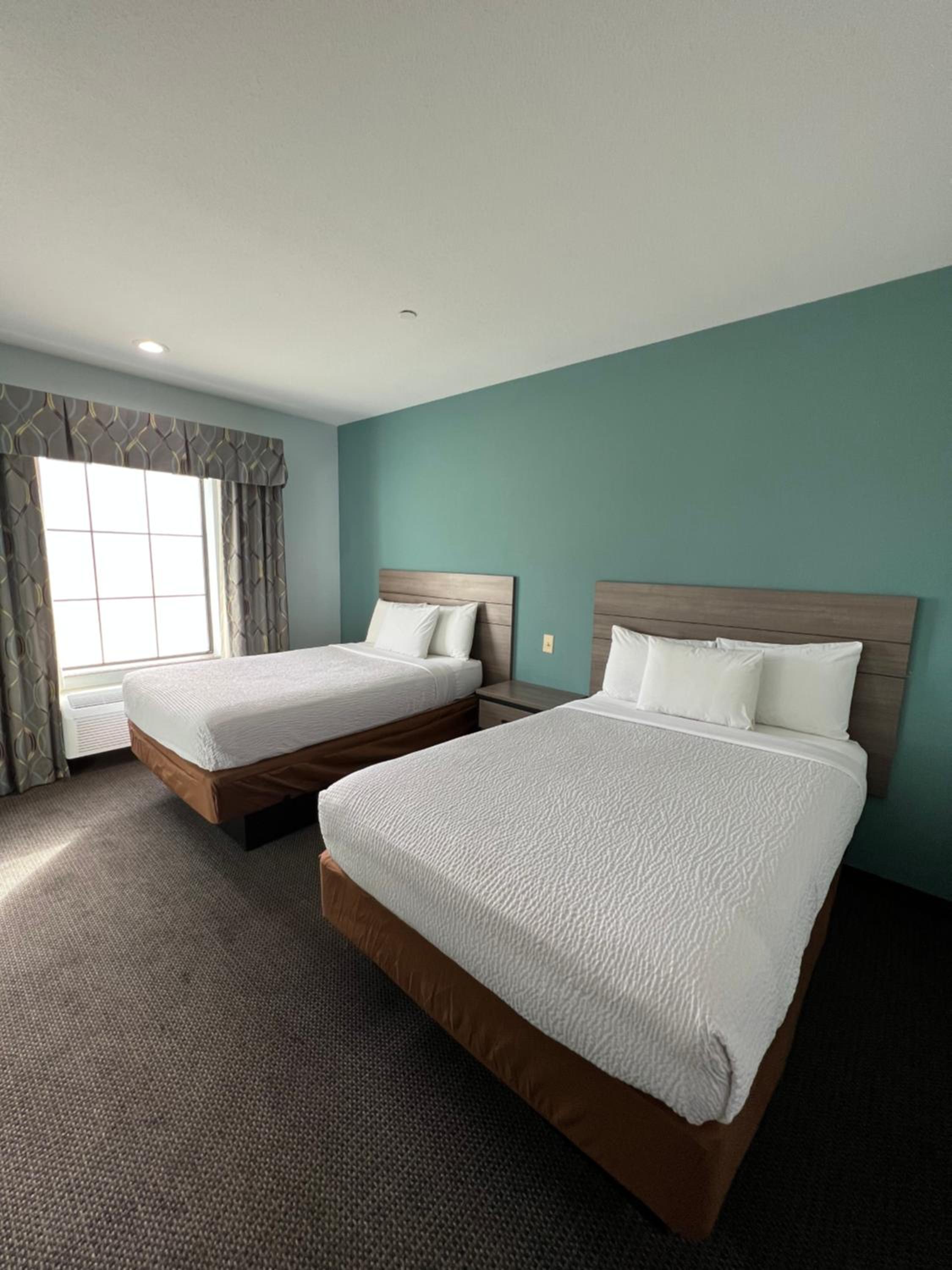 Double Room with Two Double Beds - Non-Smoking - Photo 1