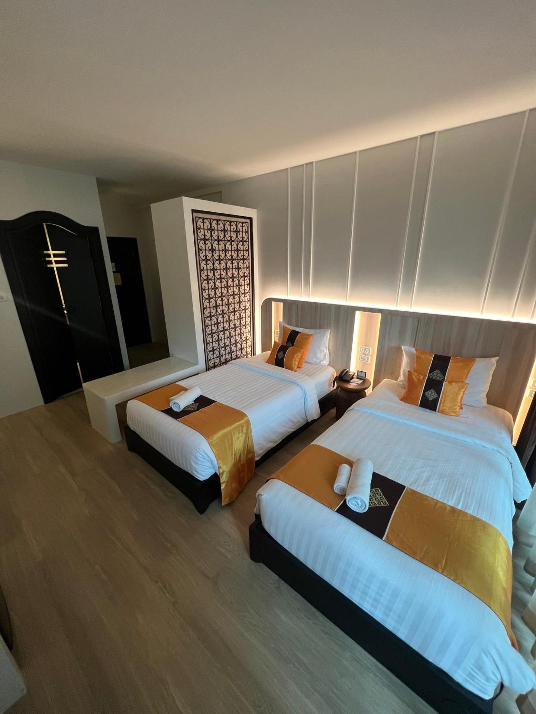 Superior Twin Room photo 3