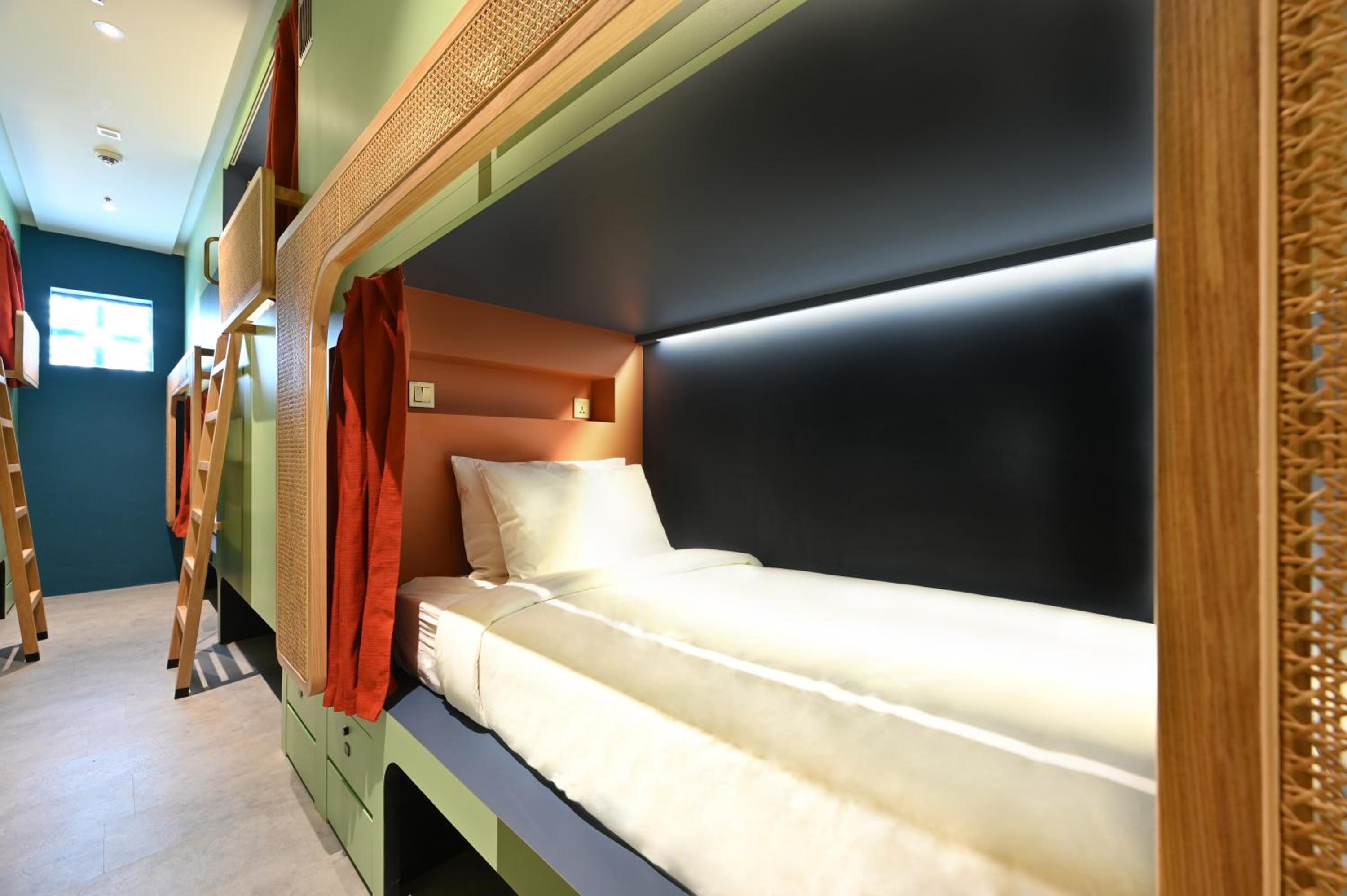 Bunk Bed in Mixed Dormitory Room photo 2