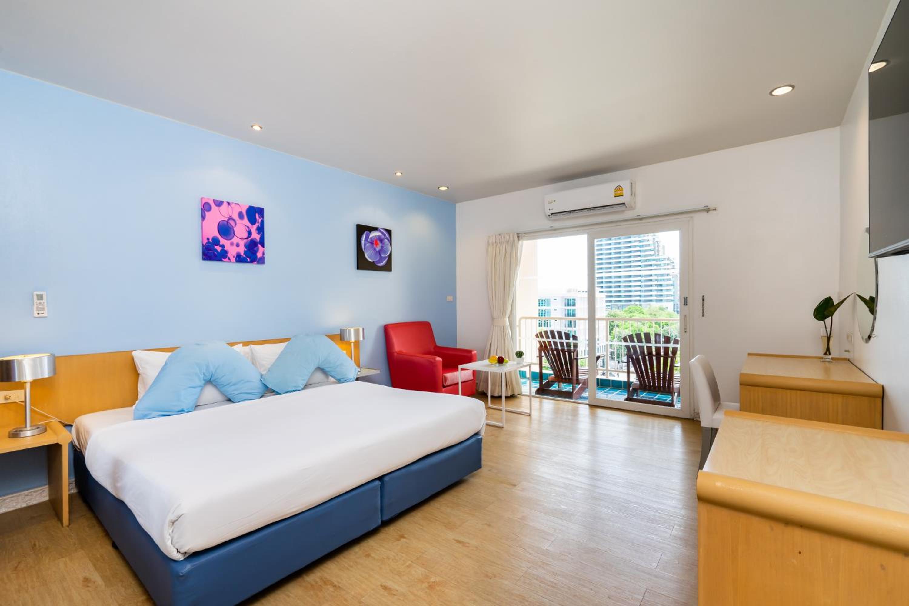 Deluxe Double Room - Photo 1
