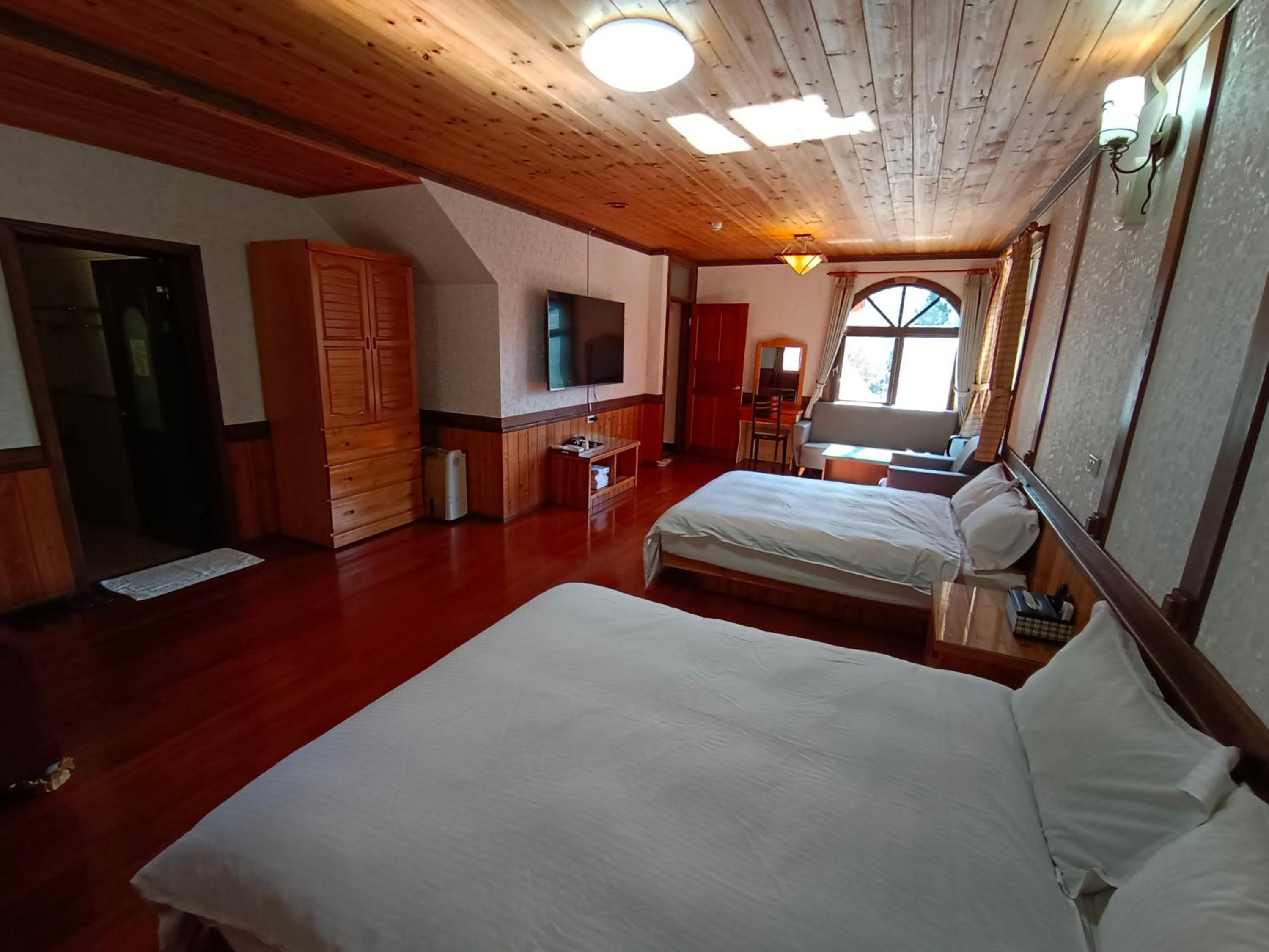 Quadruple Room photo 2