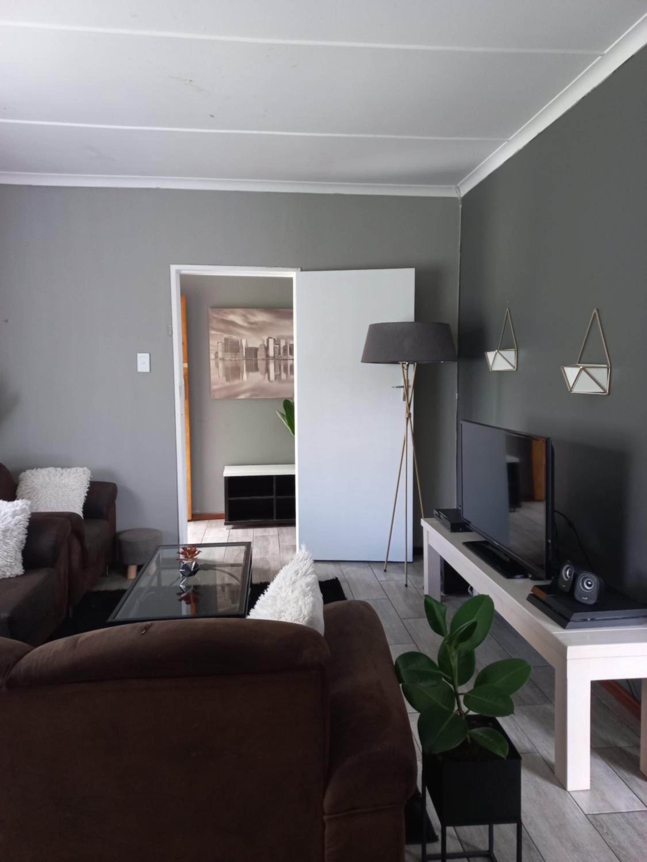 Two-Bedroom House photo 1