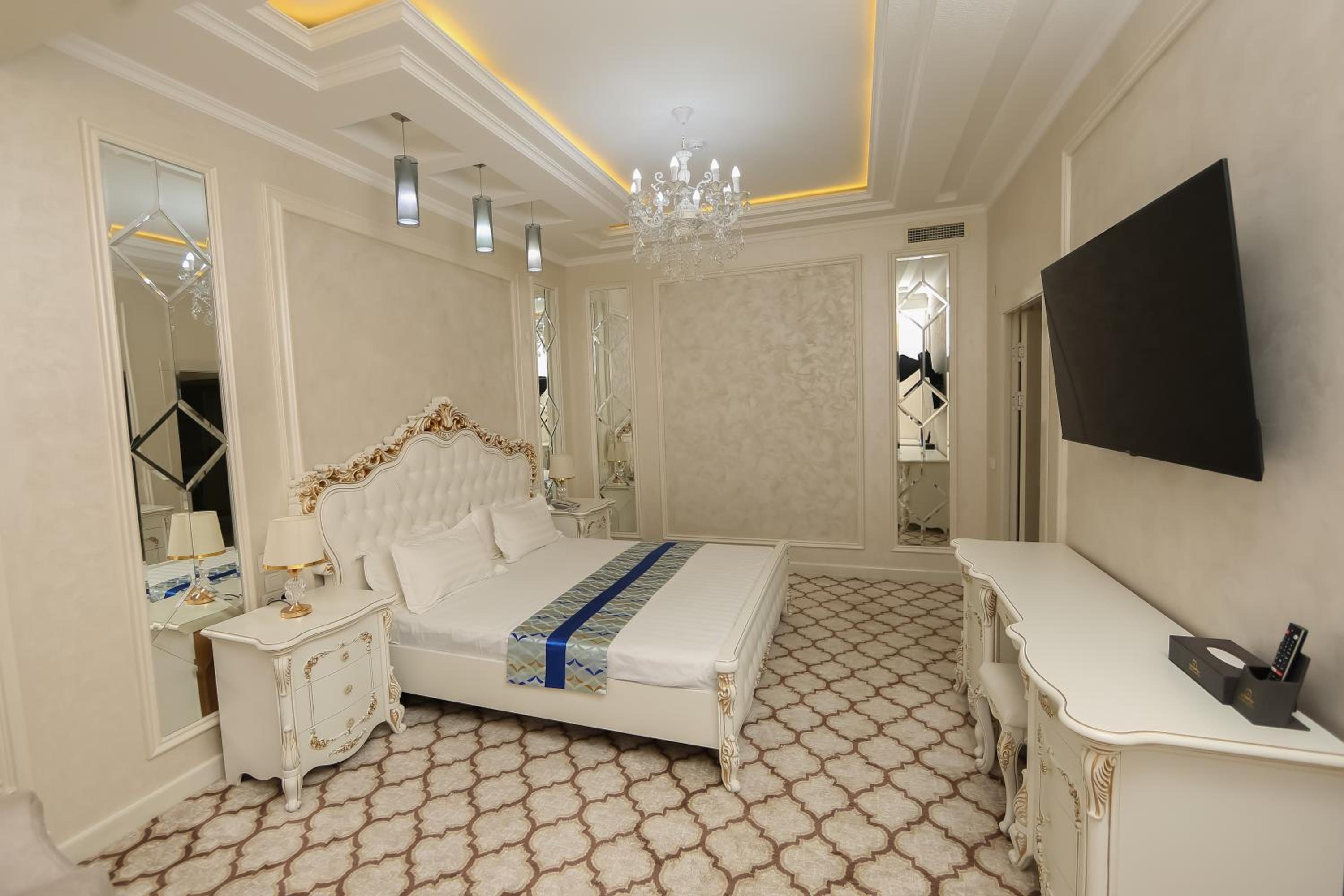 Superior King Room photo 3