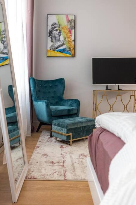 Apartment - Photo 9