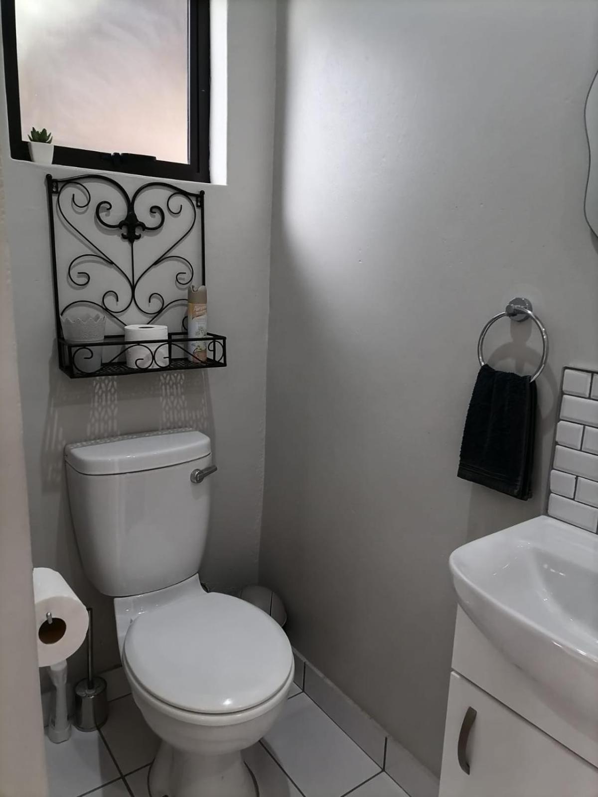 Apartment - Photo 12