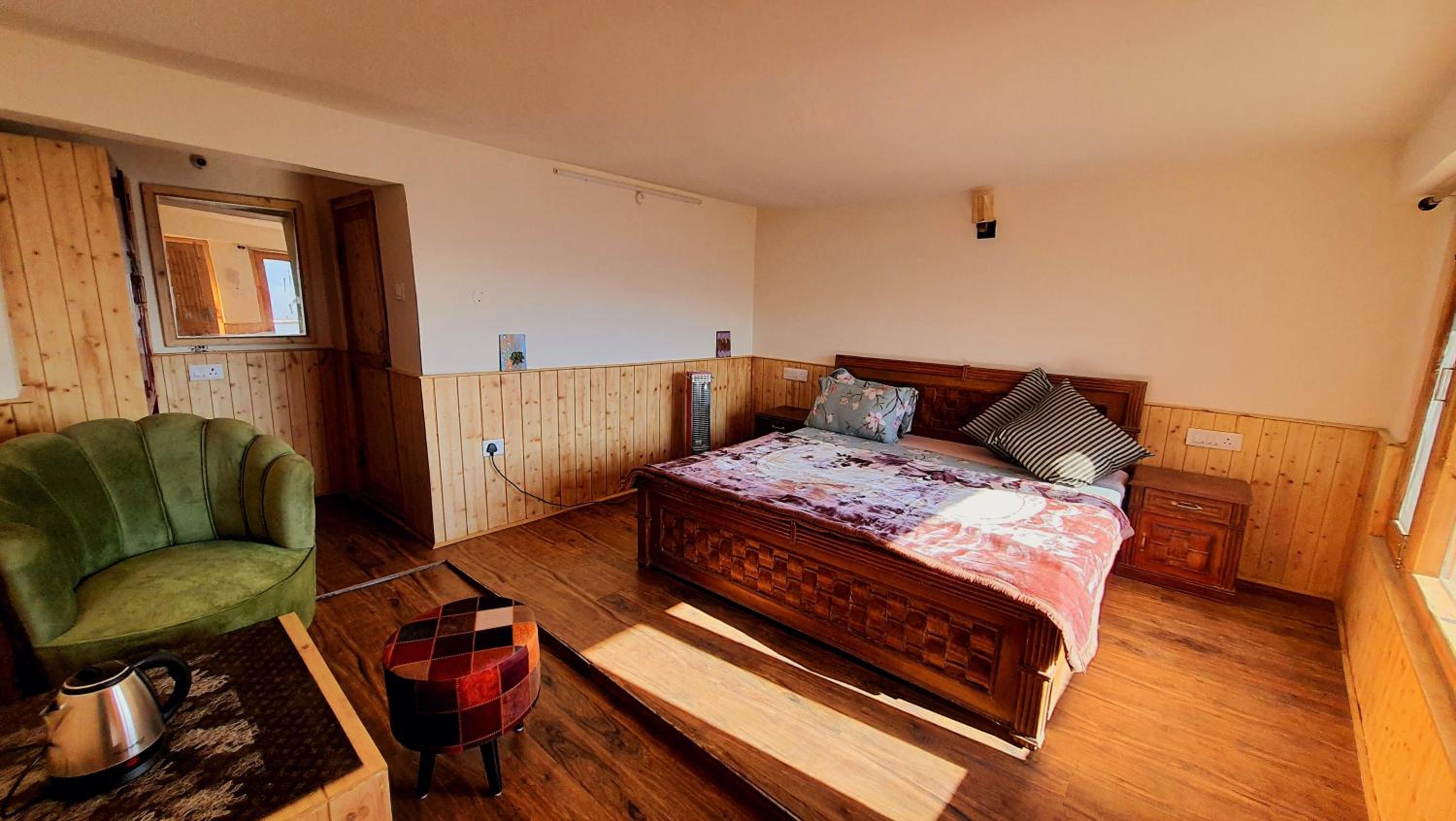 Double Room with Private Bathroom photo 1
