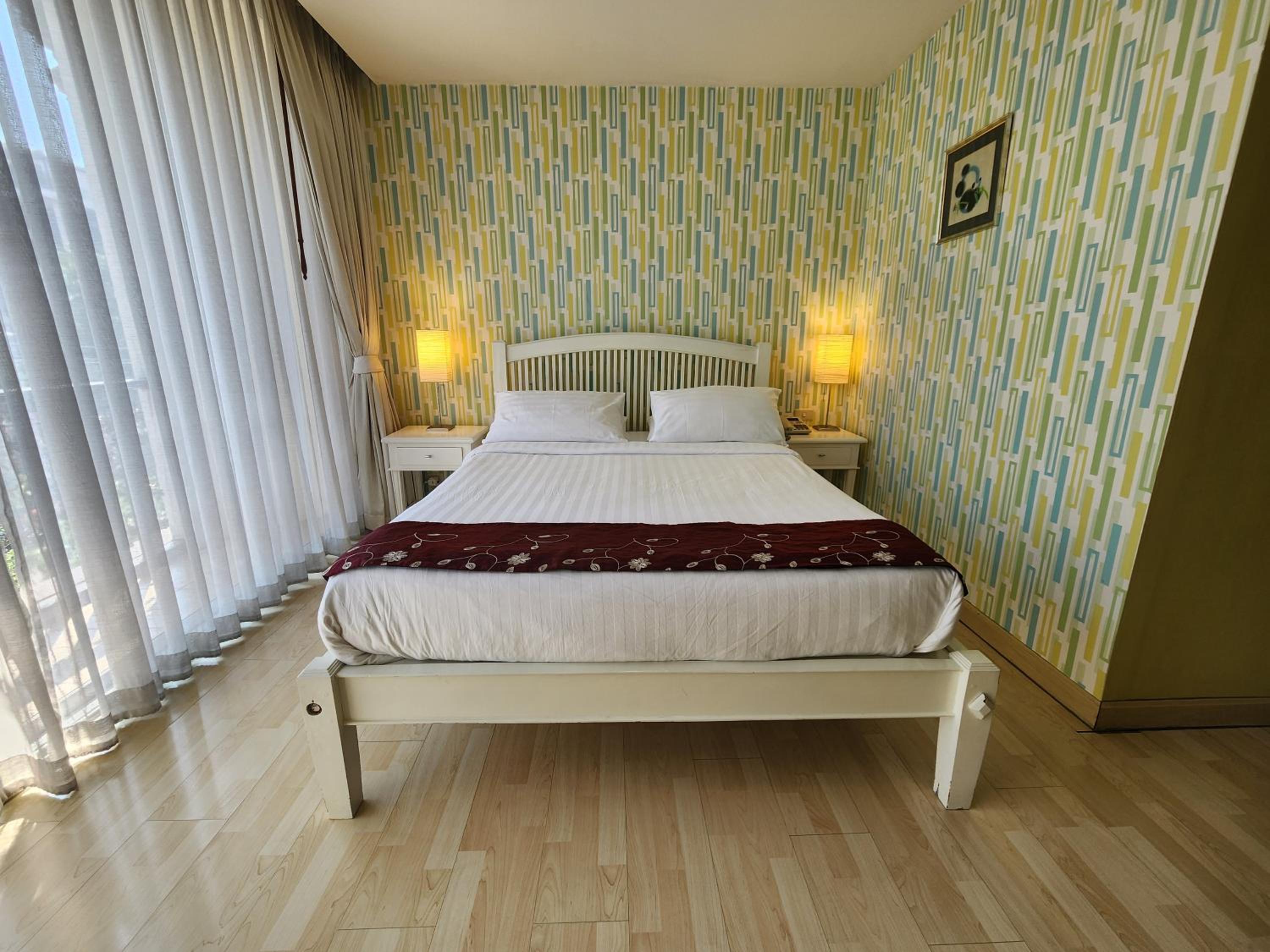 Superior Single Room