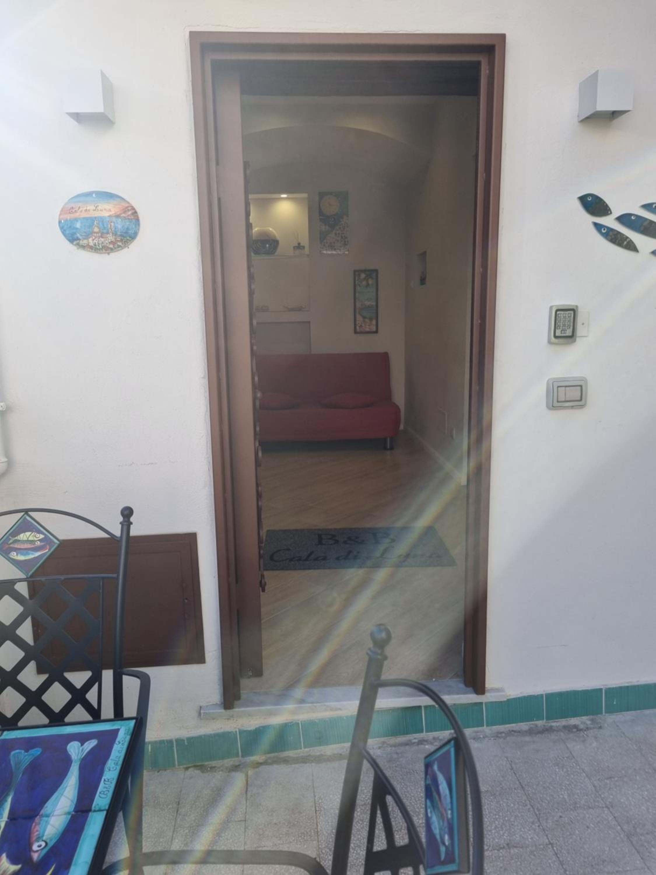 One-Bedroom House - Photo 10